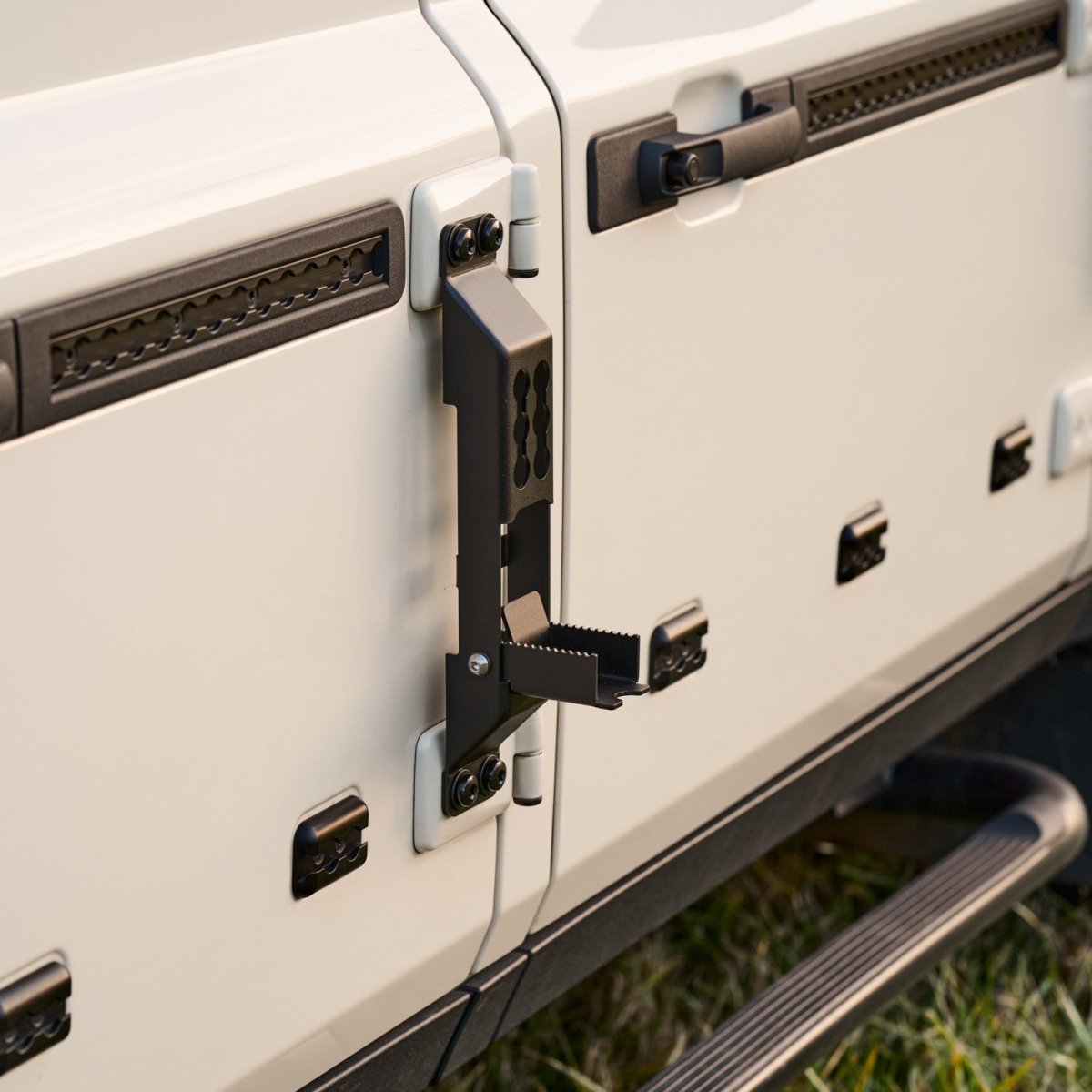 Side Step (Set of 2) for INEOS Grenadier