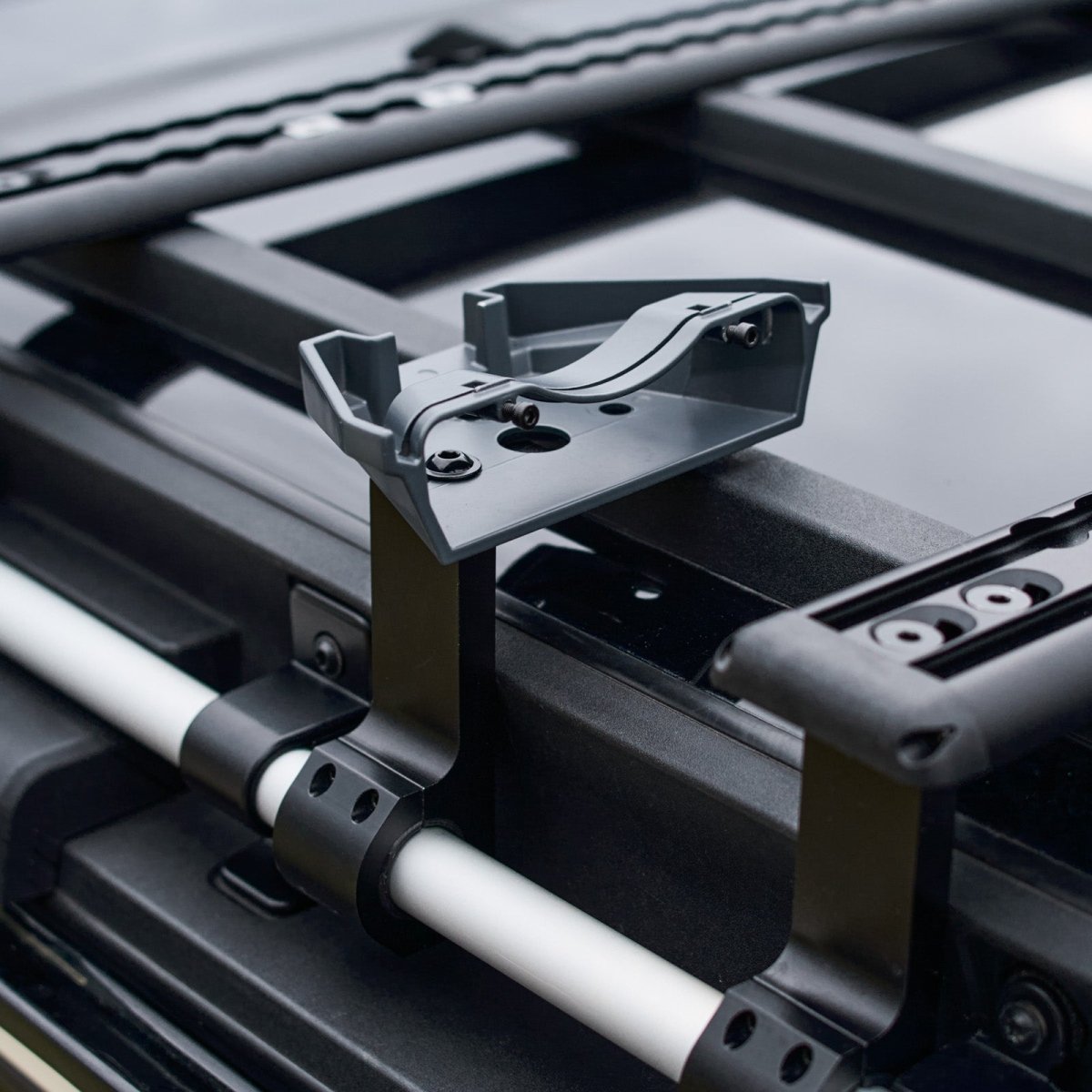 Starlink Mini Roof Mount v2 – Rail & Kickstand for INEOS Grenadier