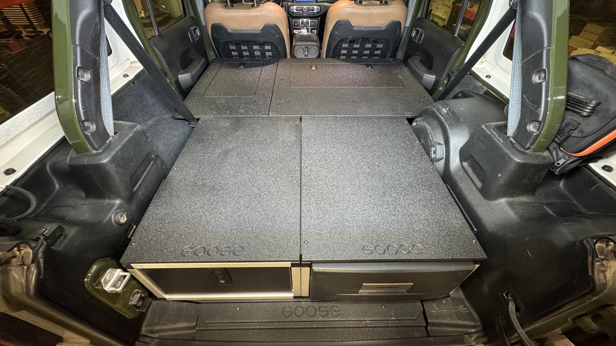 Jeep Wrangler 2018-Present JLU 4 Door - Second Row Seat Delete Plate System - 8" or 10" Module Based