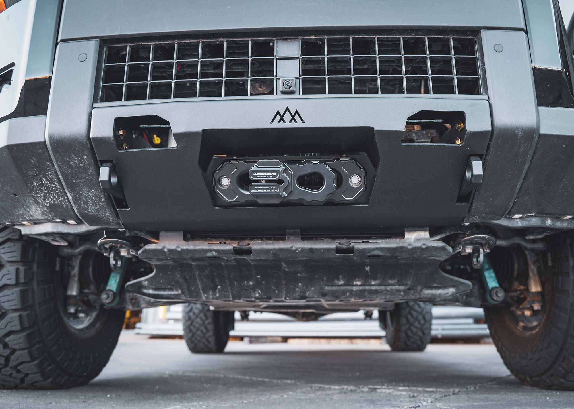 Toyota Land Cruiser 250 Hidden Winch Front Bumper (2024-2025)