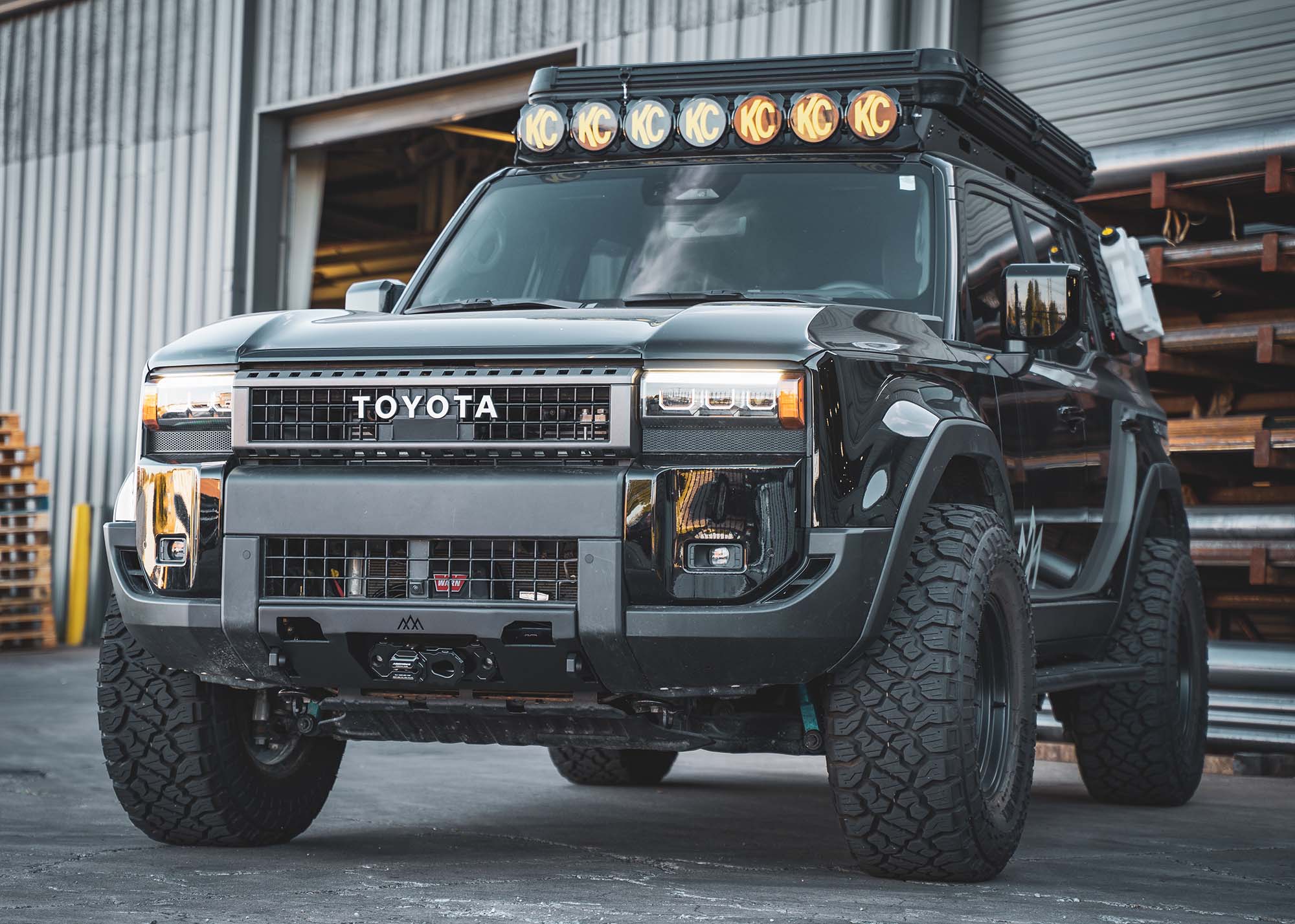 Toyota Land Cruiser 250 Hidden Winch Front Bumper (2024-2025)