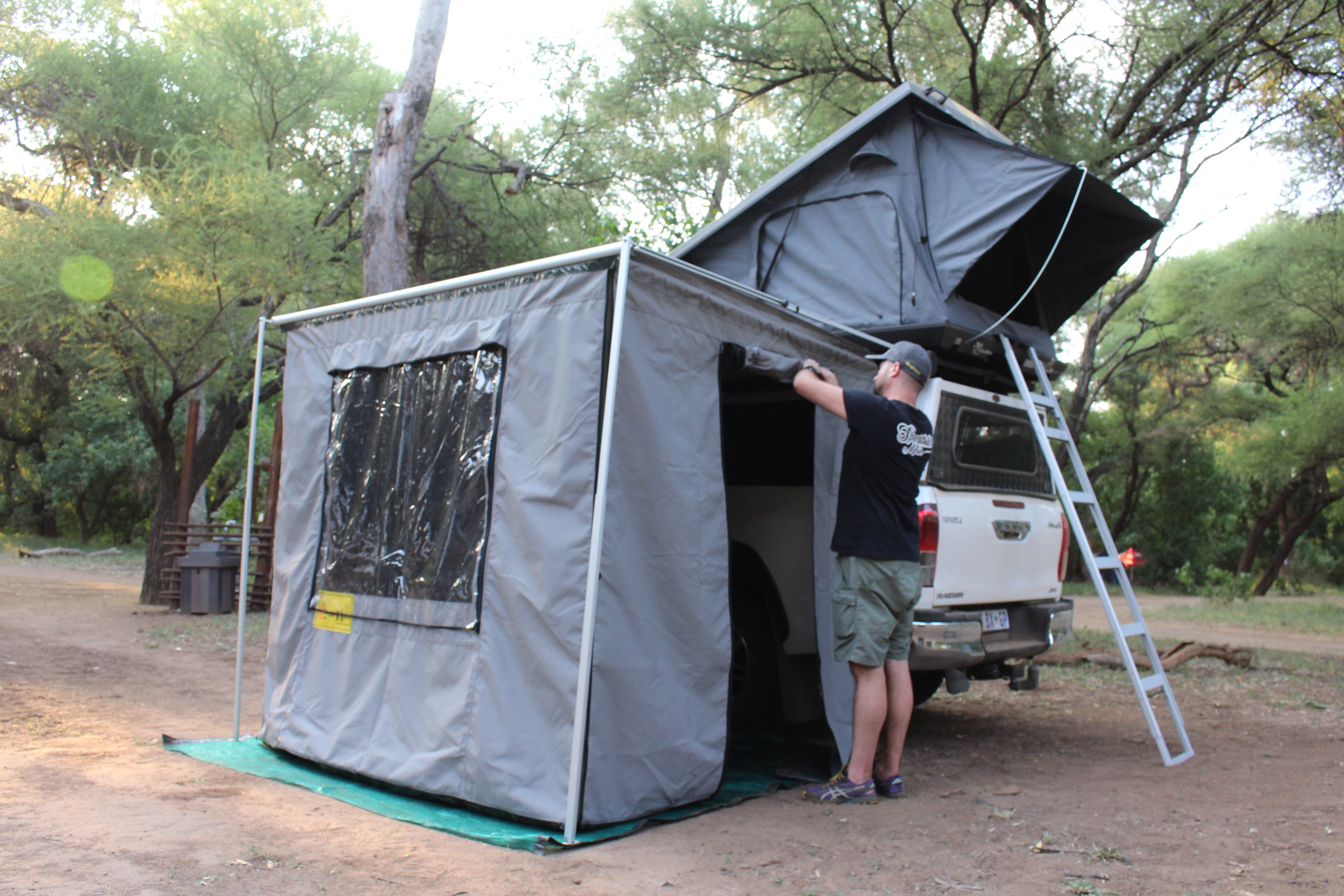 Series 2000 Awning Wall Set Awning Accessories Eezi-Awn- Overland Kitted