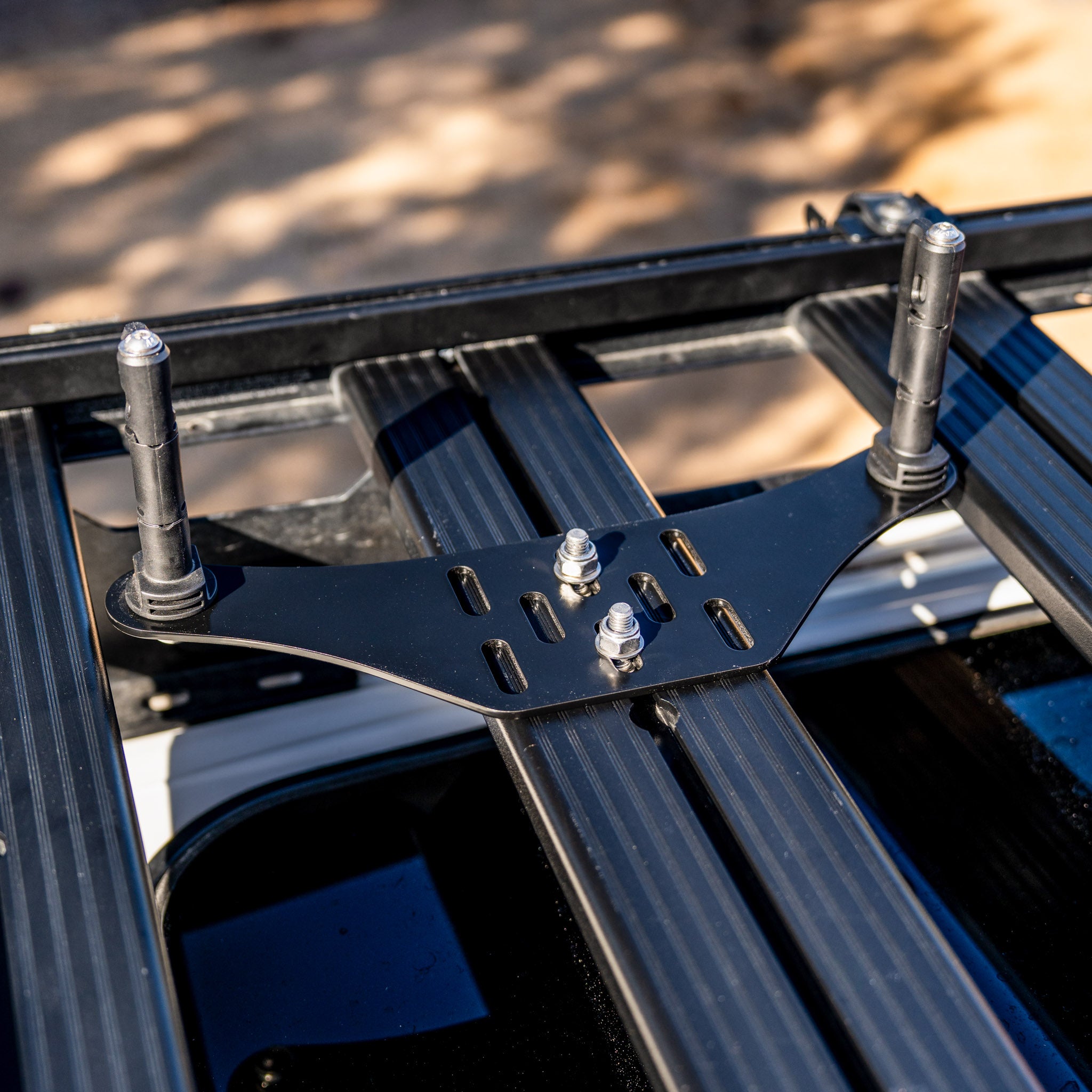 Overland Kitted Flat Front Runner Roof Rack Mount For MAXTRAX - Mounted on a Leitner Roof rack