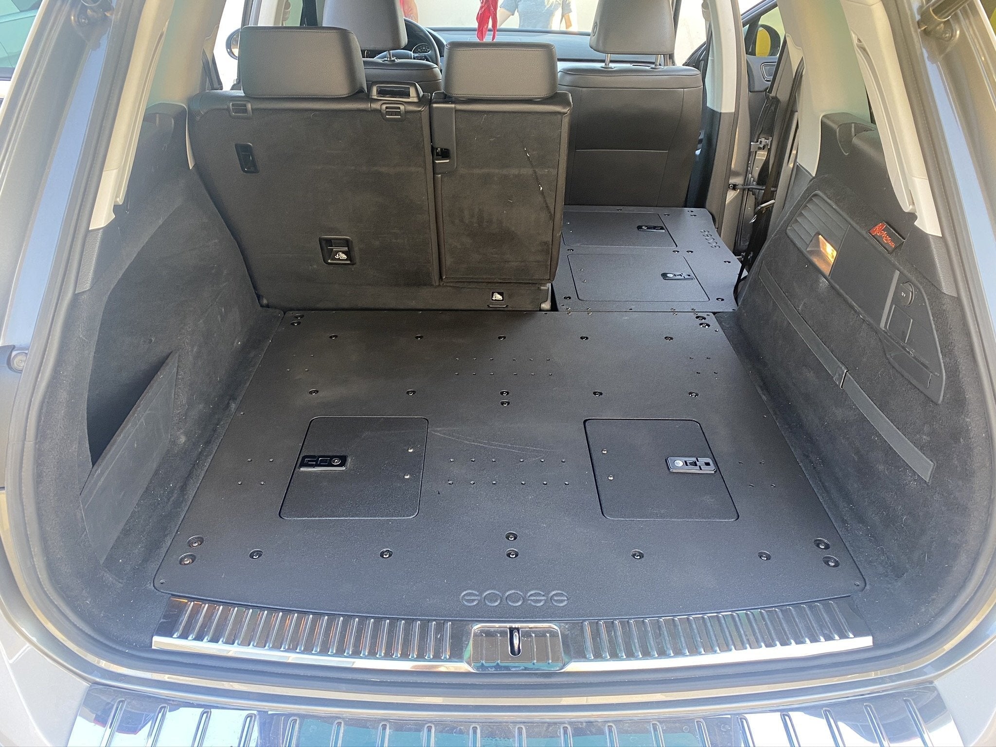 Porsche Cayenne 2011-2017 2nd Gen. - Second Row Seat Delete Plate System Seat Delete Plate System Goose Gear- Overland Kitted