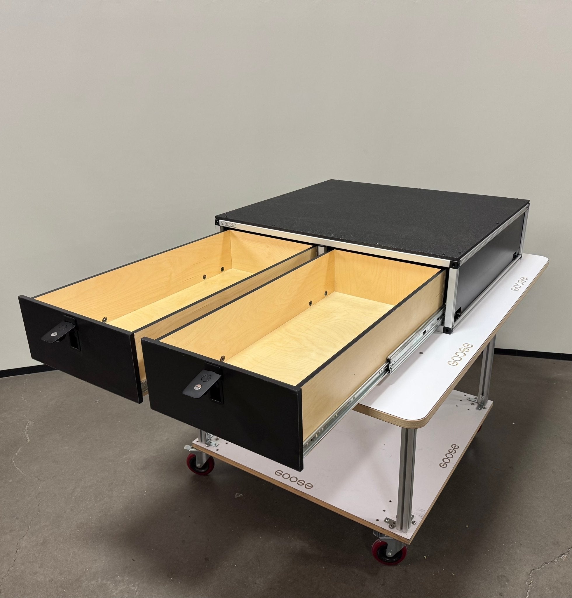 Side x Side Drawer Module - 41-3/8" Wide x 36" Depth 41-3/8"W x 10"H x 36"D Drawers Goose Gear- Overland Kitted