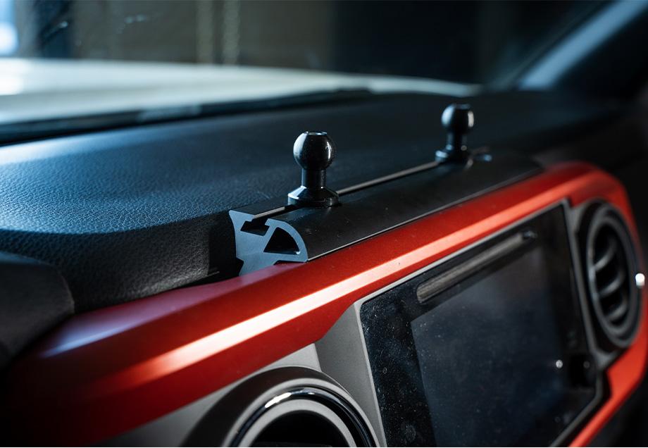 Dash Accessory Mount For 2016-2023 Toyota Tacoma