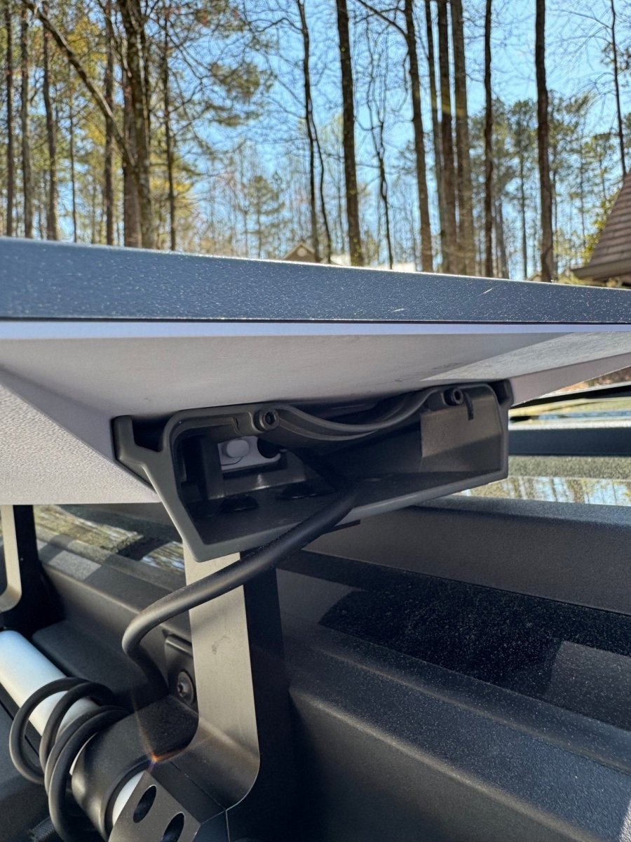 Starlink Mini Roof Mount v2 – Rail & Kickstand for INEOS Grenadier