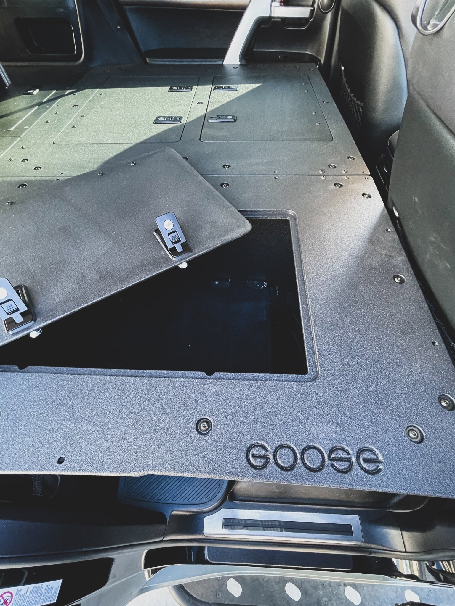 Stealth Sleep and Storage Package for the Toyota Land Cruiser 2008-2021 200 Series Packages Goose Gear- Overland Kitted