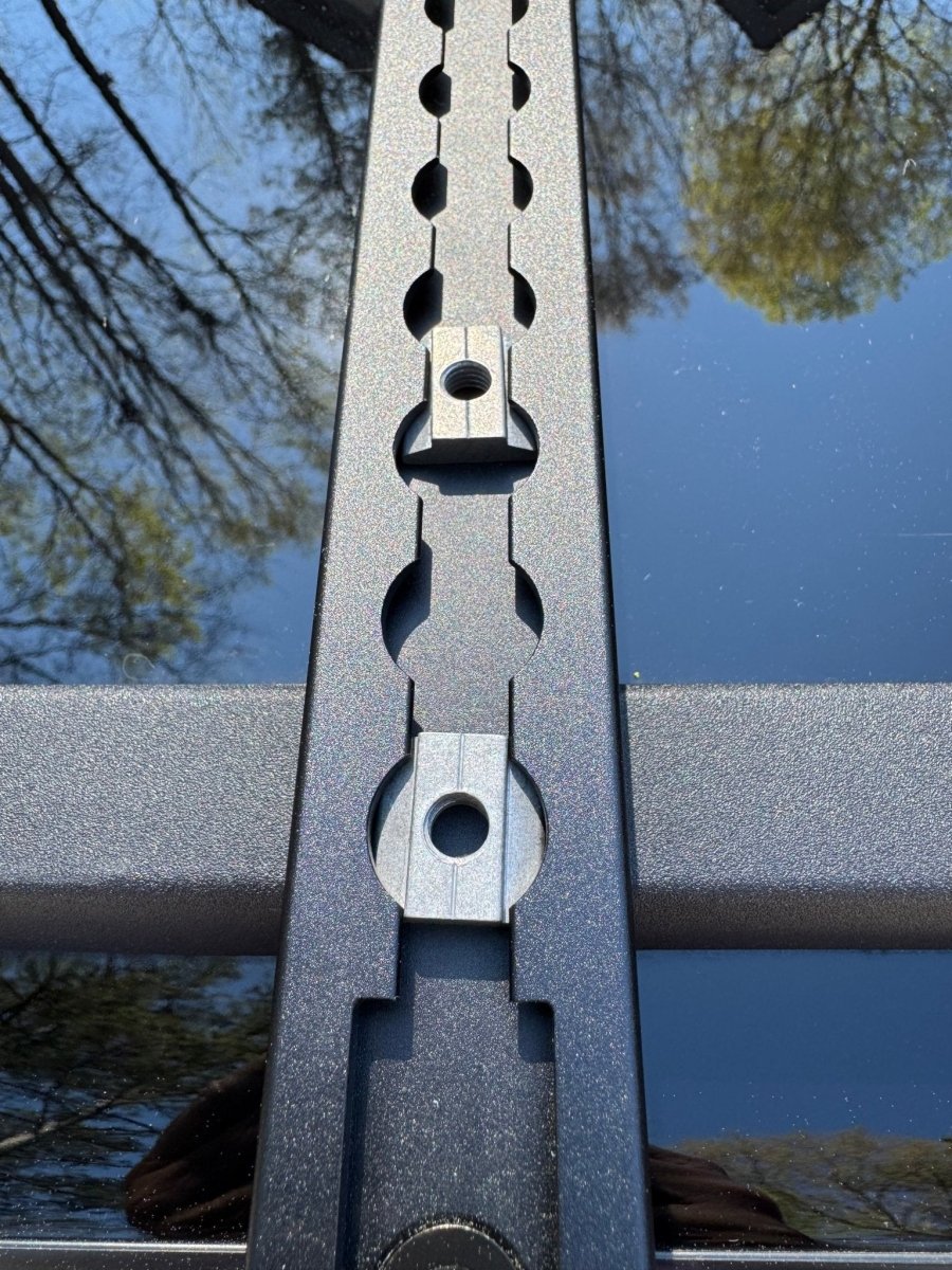 Low Stock: Starlink Mini Roof Rack Mount v2 – Universal Roof Rack Fit with Anti-Theft Kickstand