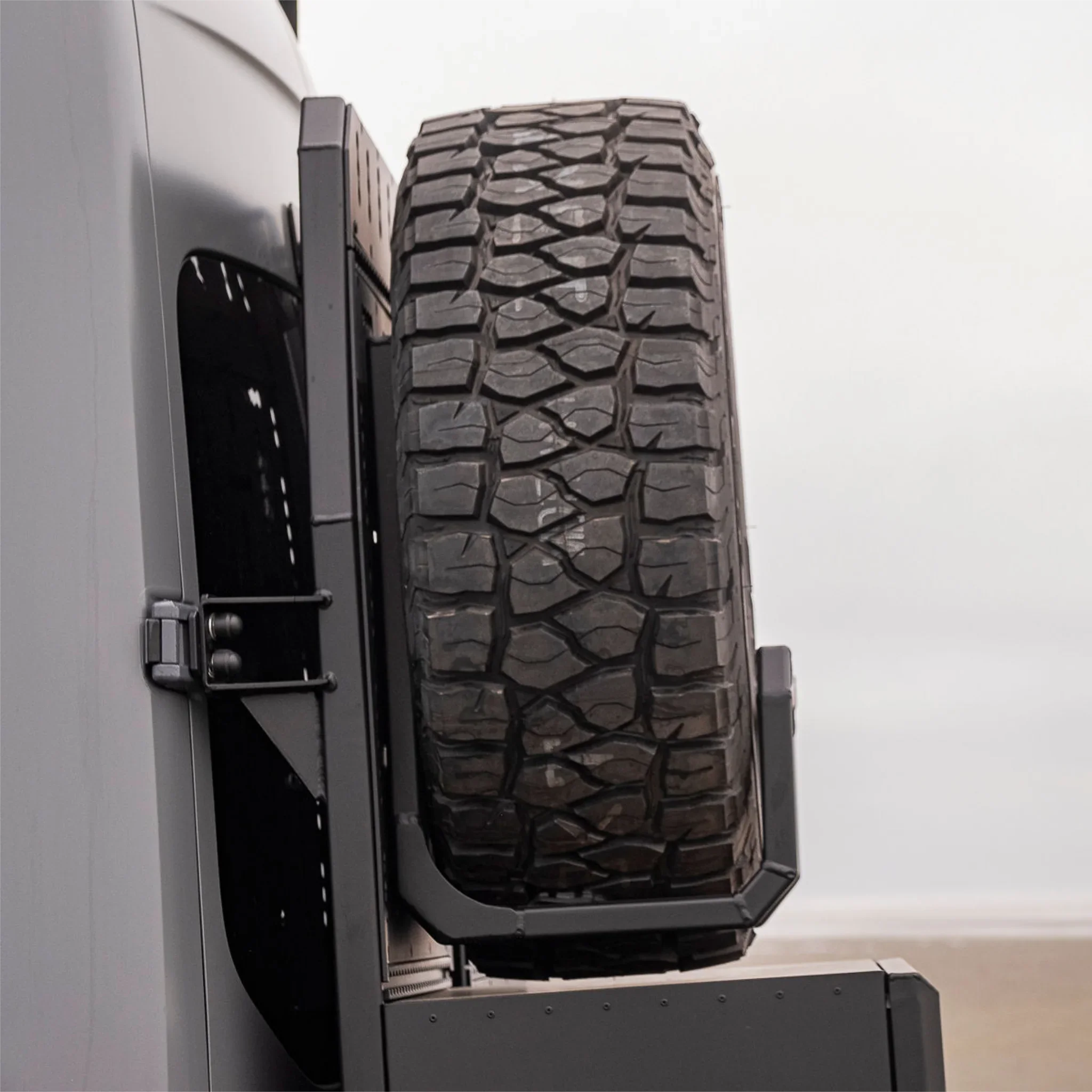 Spare Wheel Carrier for Rear Cargo Carrier – XBULL