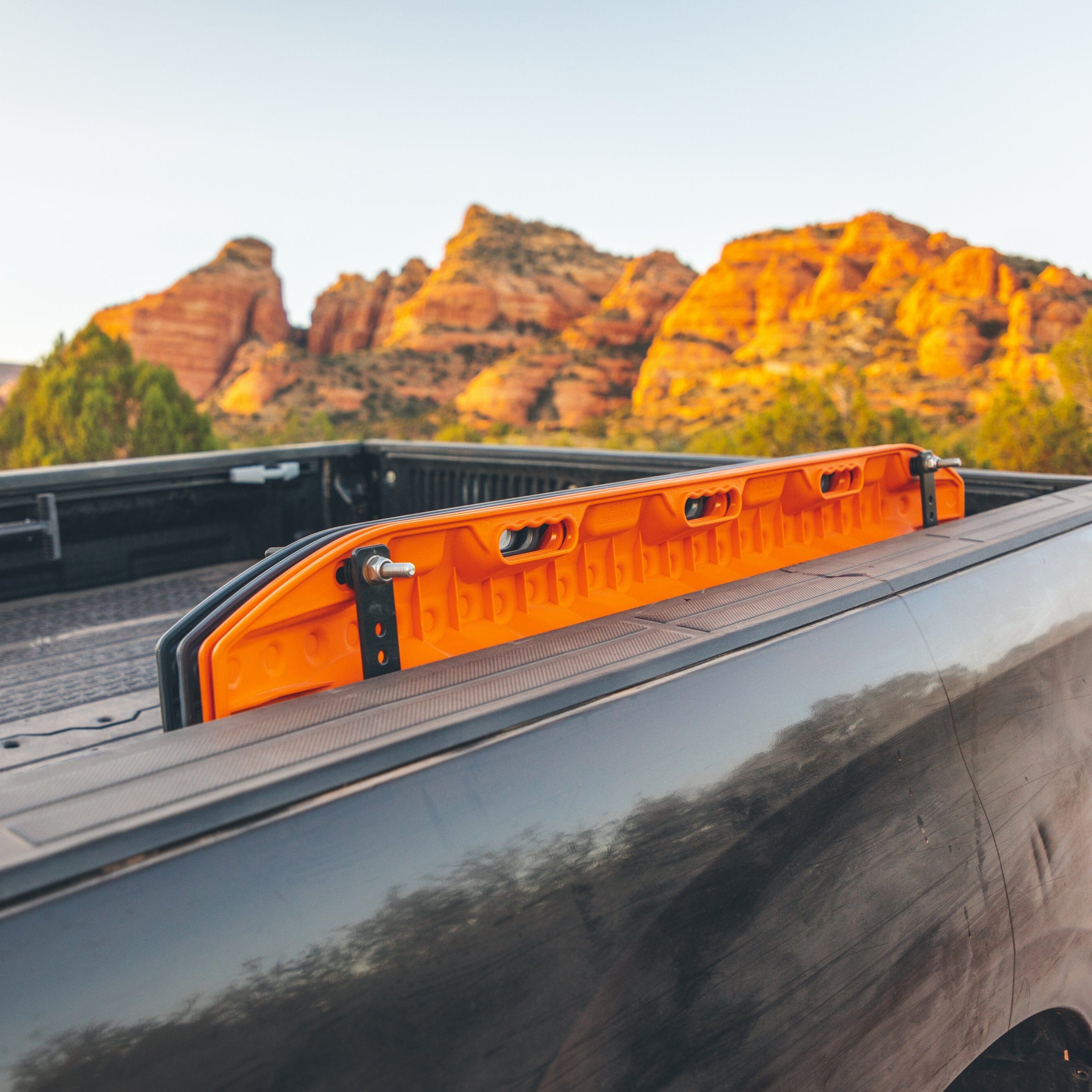 Overland Kitted Bed Rail MAXTRAX® Mount Mounting Gear Overland Kitted- Overland Kitted