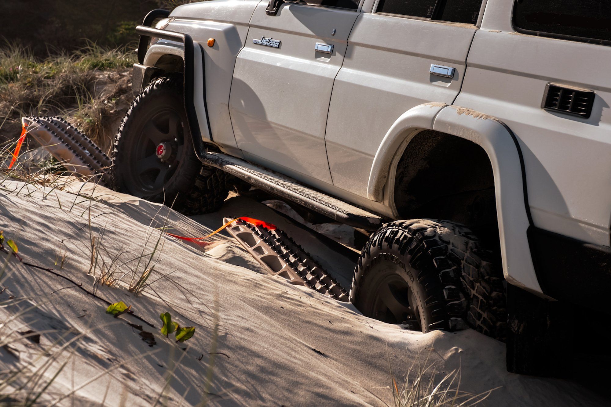 MAXTRAX XTREME Desert Tan Recovery Boards Recovery Gear MAXTRAX- Overland Kitted