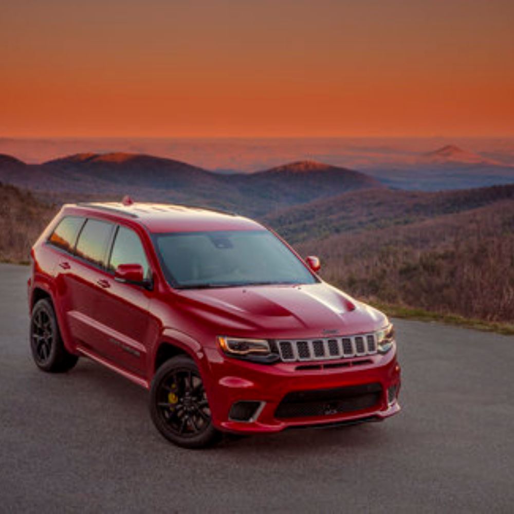 700 Reasons to Buy a Jeep