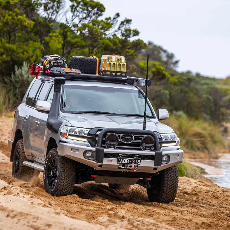 ARB BASE Rack 61x51 Mount Kit & Deflector — mounting rail detail