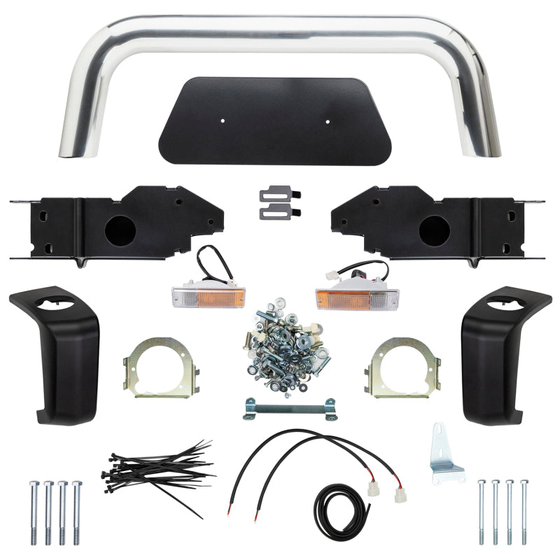 ARB Sahara Deluxe bull bar for Discovery II — recessed fog light detail