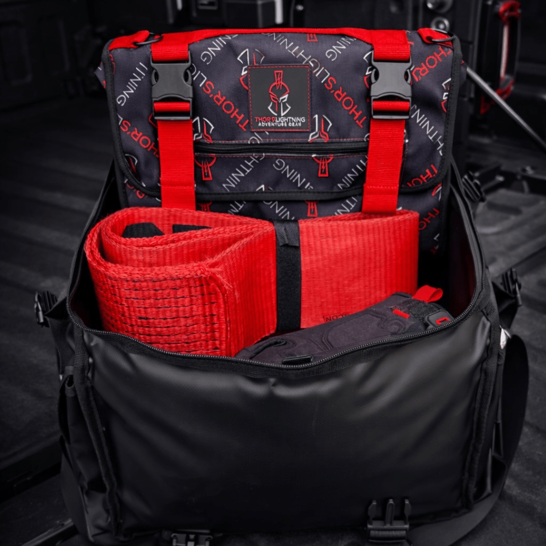 Thor's Lightning Air System storage bag – bag open holding red recovery straps