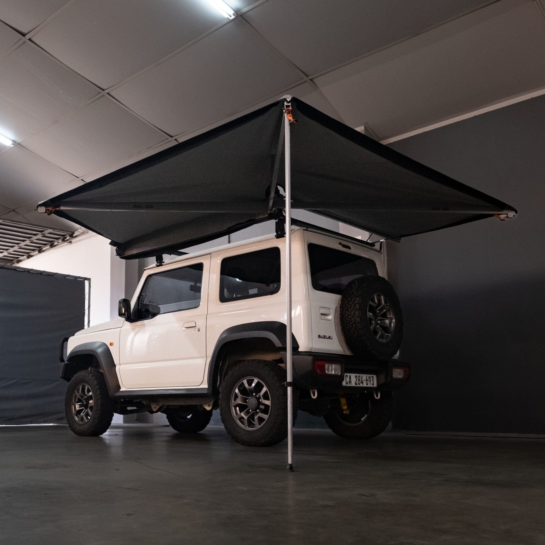 2M 270° Shadow Awning RHS 270 Awning Alu-Cab- Overland Kitted