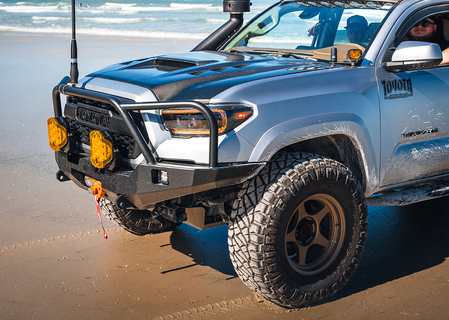 Hi-Lite Overland Toyota Tacoma Front Bumper 3rd Gen (2016-2023) [Bull Bar]