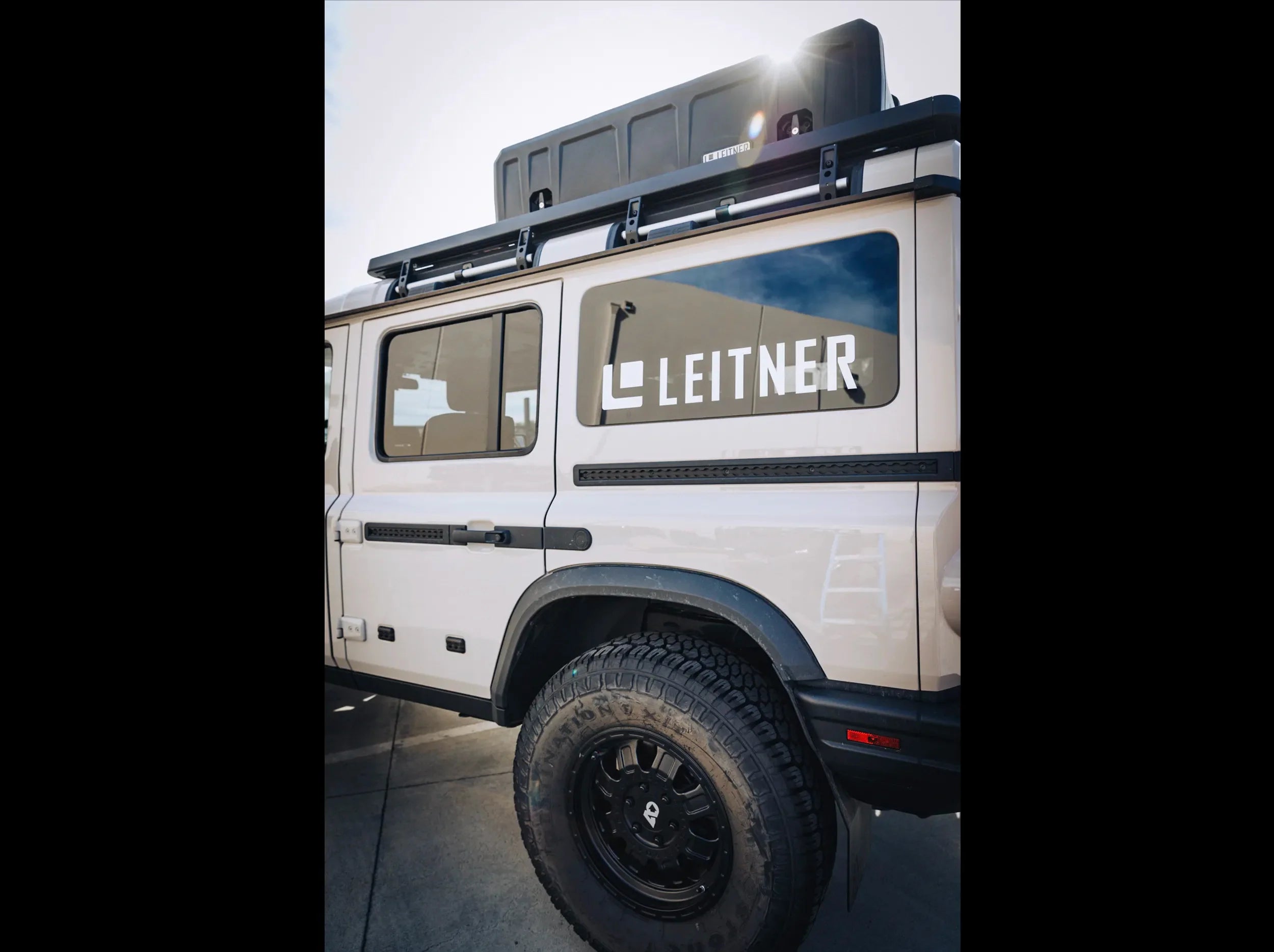SIDE VIEW OF ACS 3/4 ROOF RACK ON INEOS GRENADIER 