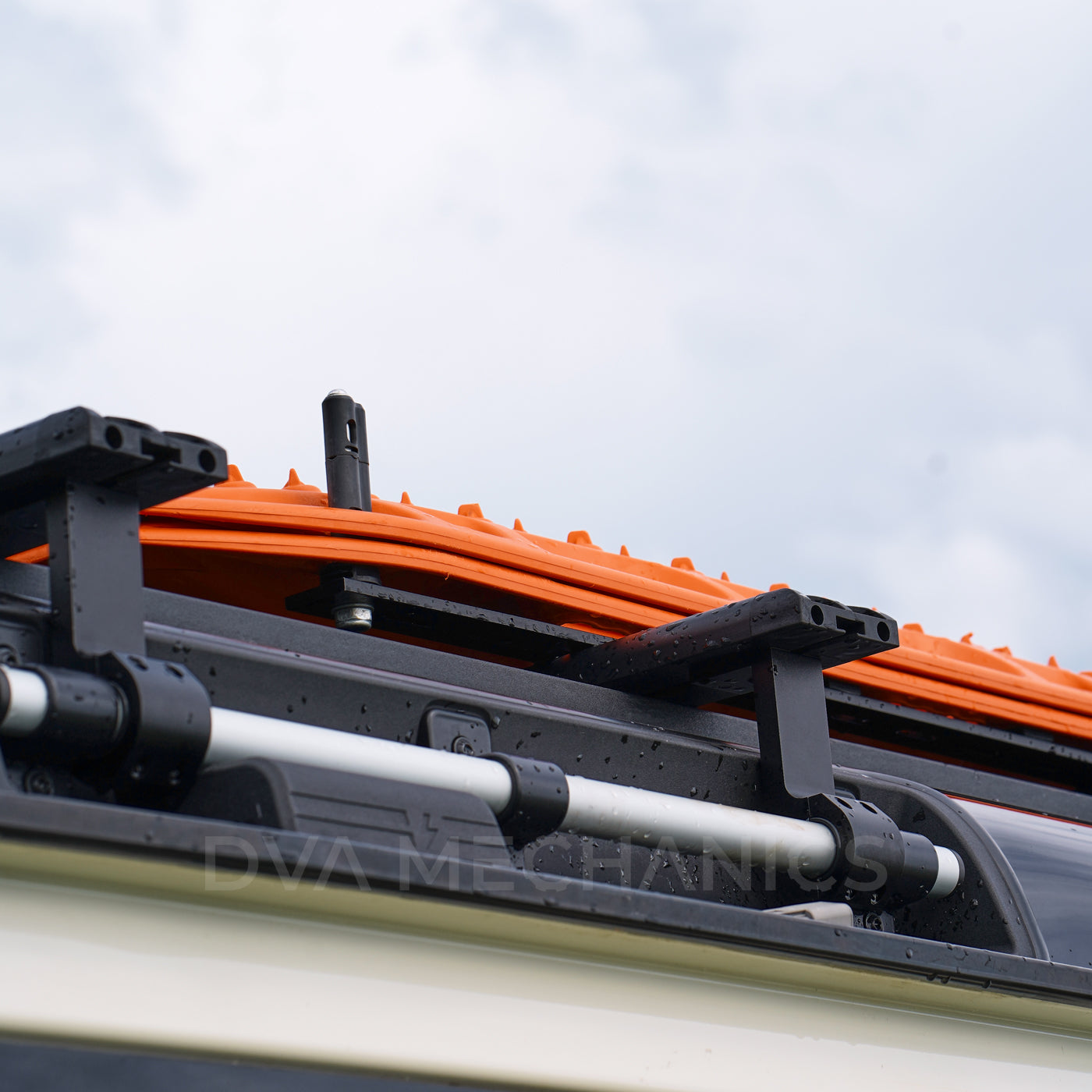 Recovery Board Carrier, Universal Mount, MaxTrax MKII | Overland