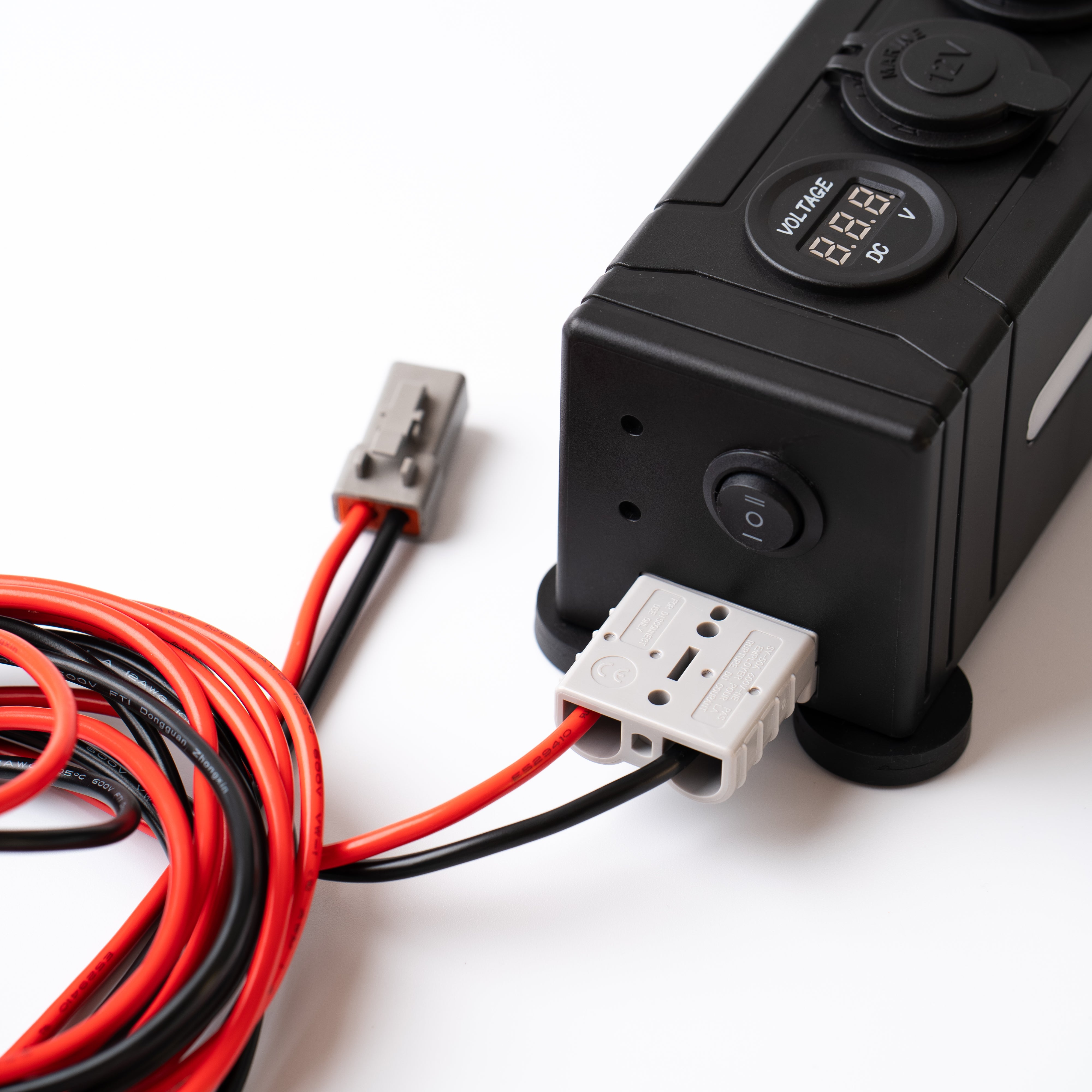 PowerVault™ Utility Hub for INEOS Grenadier R2