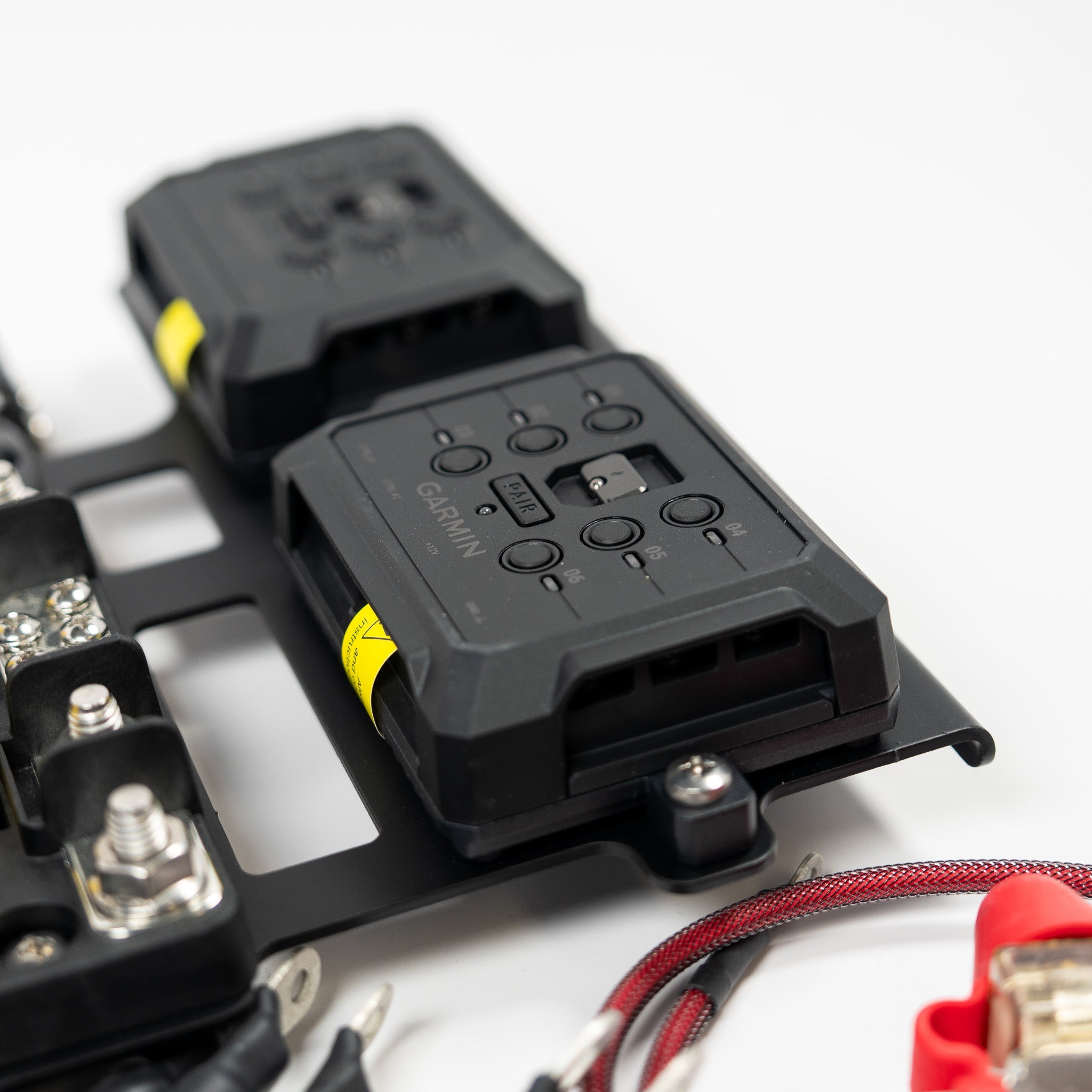 Blaze Off-Road dual Garmin PowerSwitch Cornerstone kit for 5th Gen 4Runner (photo 4)