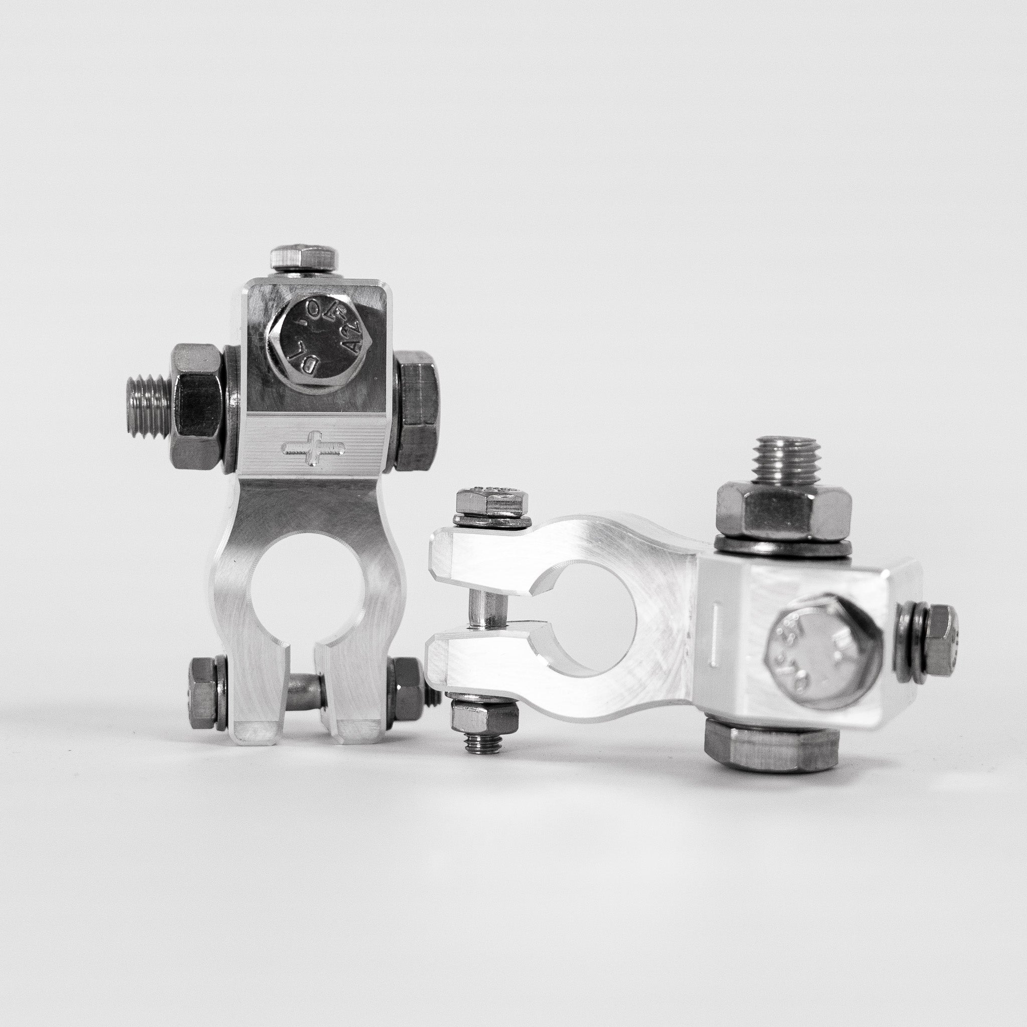 Blaze Off-Road billet battery terminals for Toyota Tacoma (photo 1)
