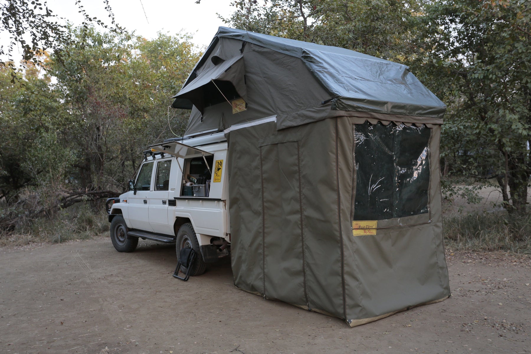 XKLUSIV Roof Top Tent  Roof Top Tent Eezi-Awn- Adventure Imports