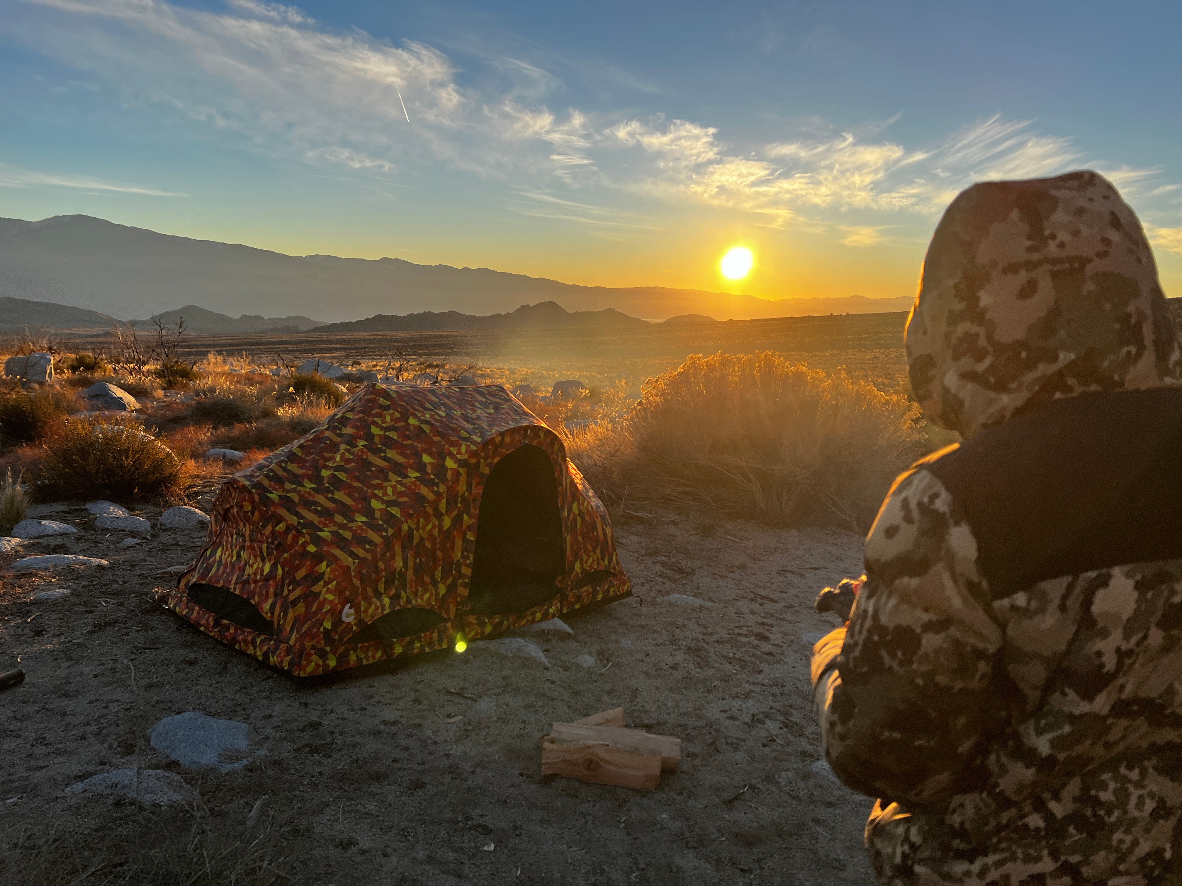 REV RACK TENT (Ember Black Out)