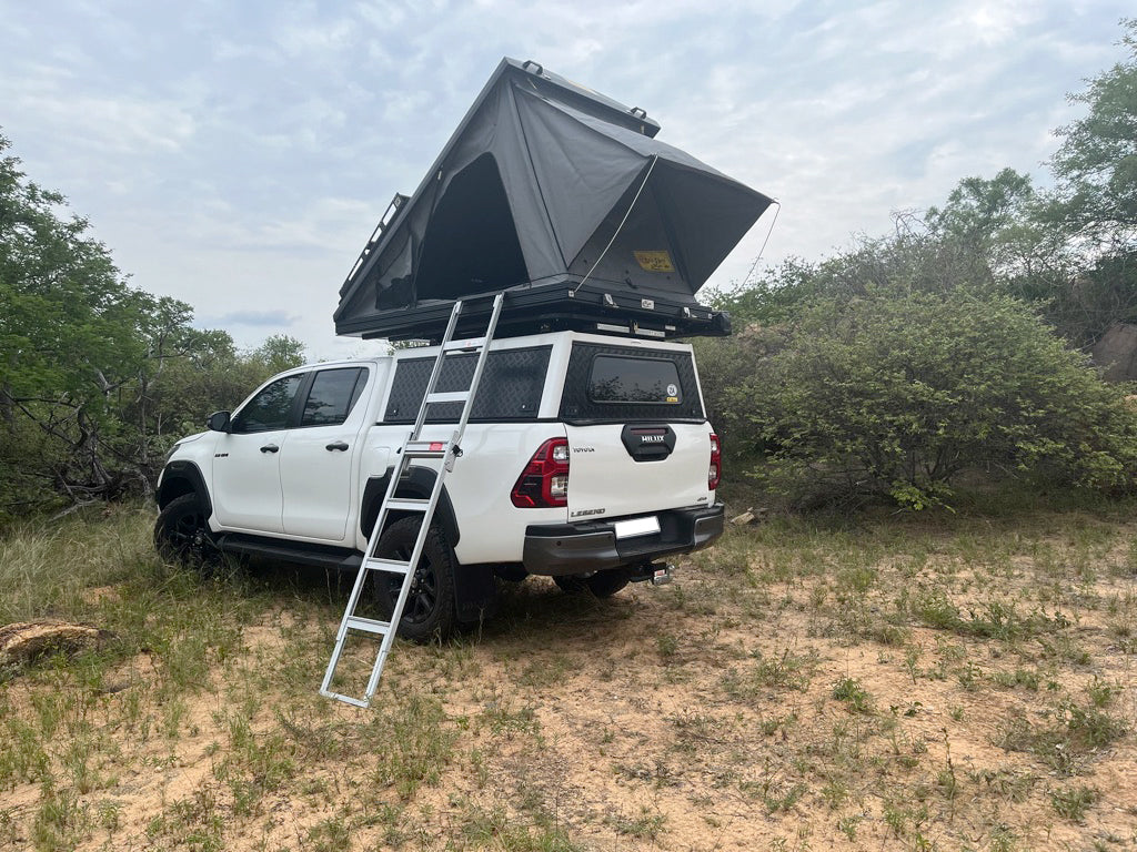 Blade 40th Edition Hard Shell Roof Top Tent Roof Top Tent Eezi-Awn- Overland Kitted