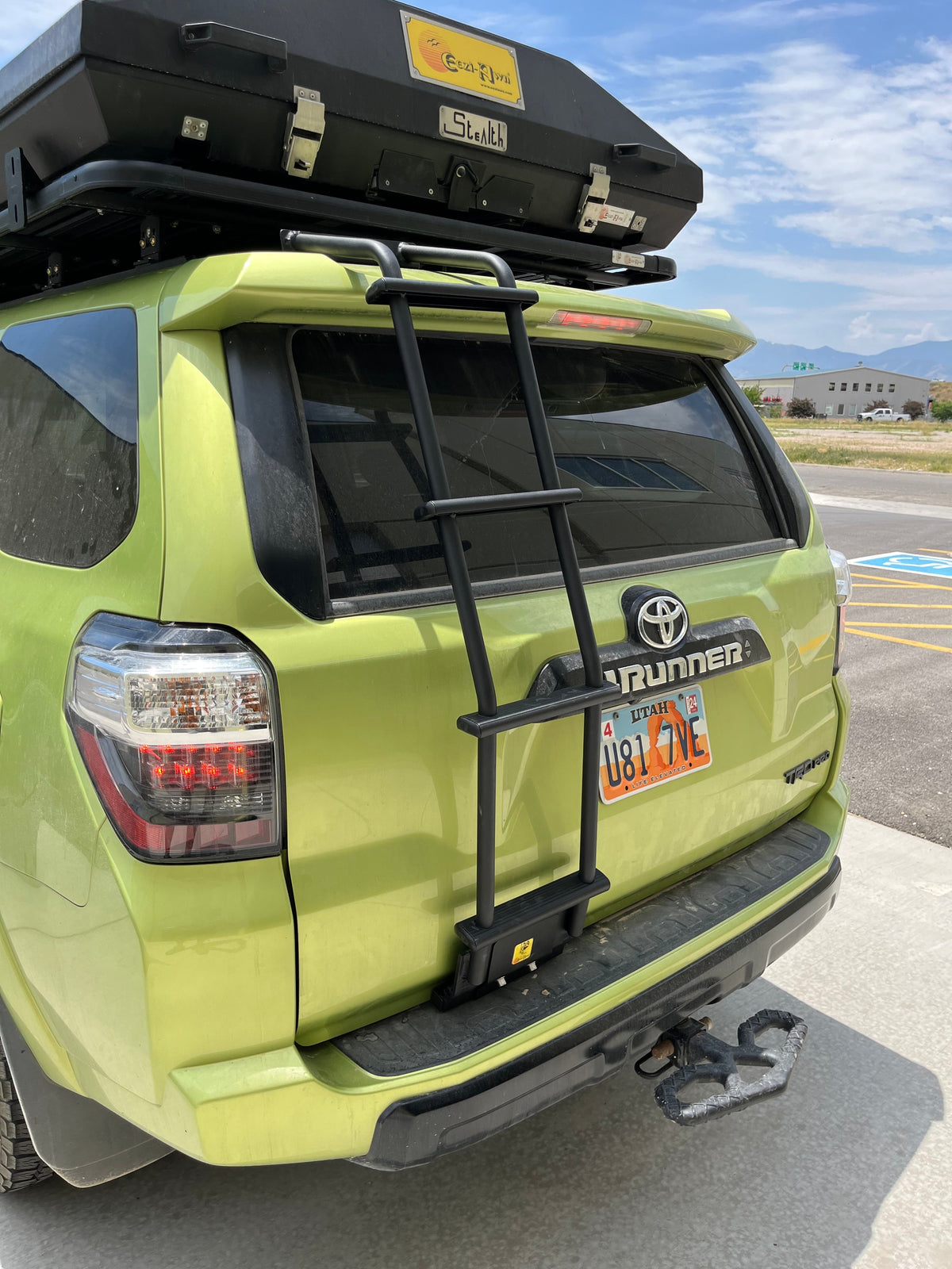K9 4Runner Ladder  Roof Rack Components Eezi-Awn- Overland Kitted