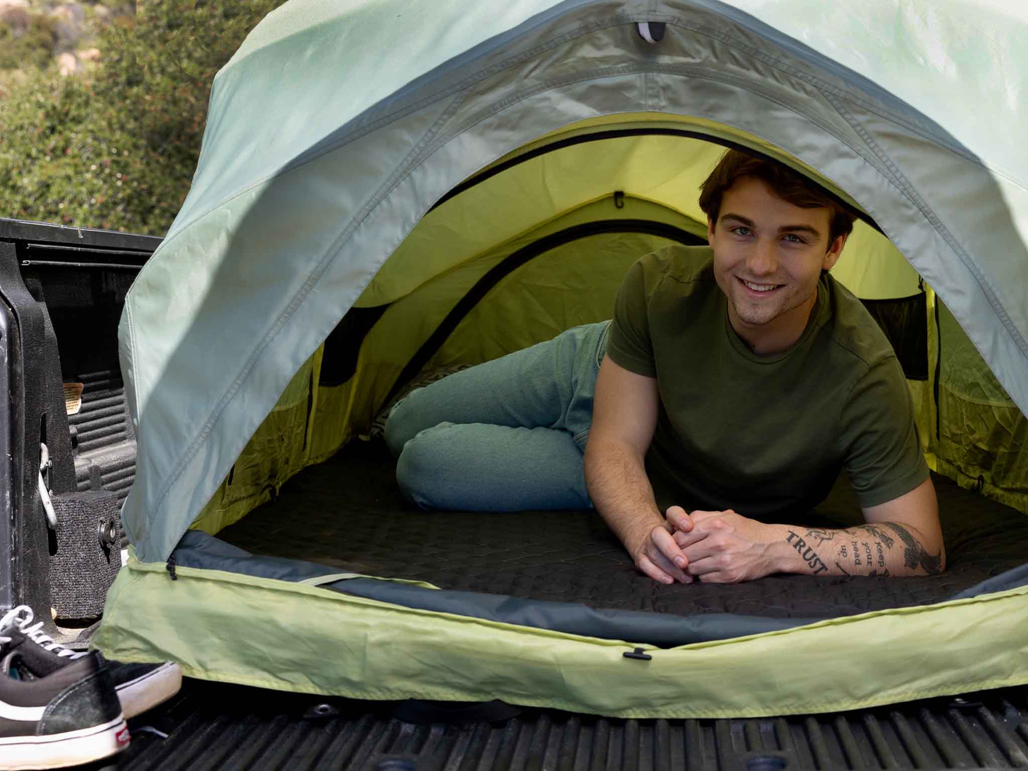 Rev Pick Up Truck Tent