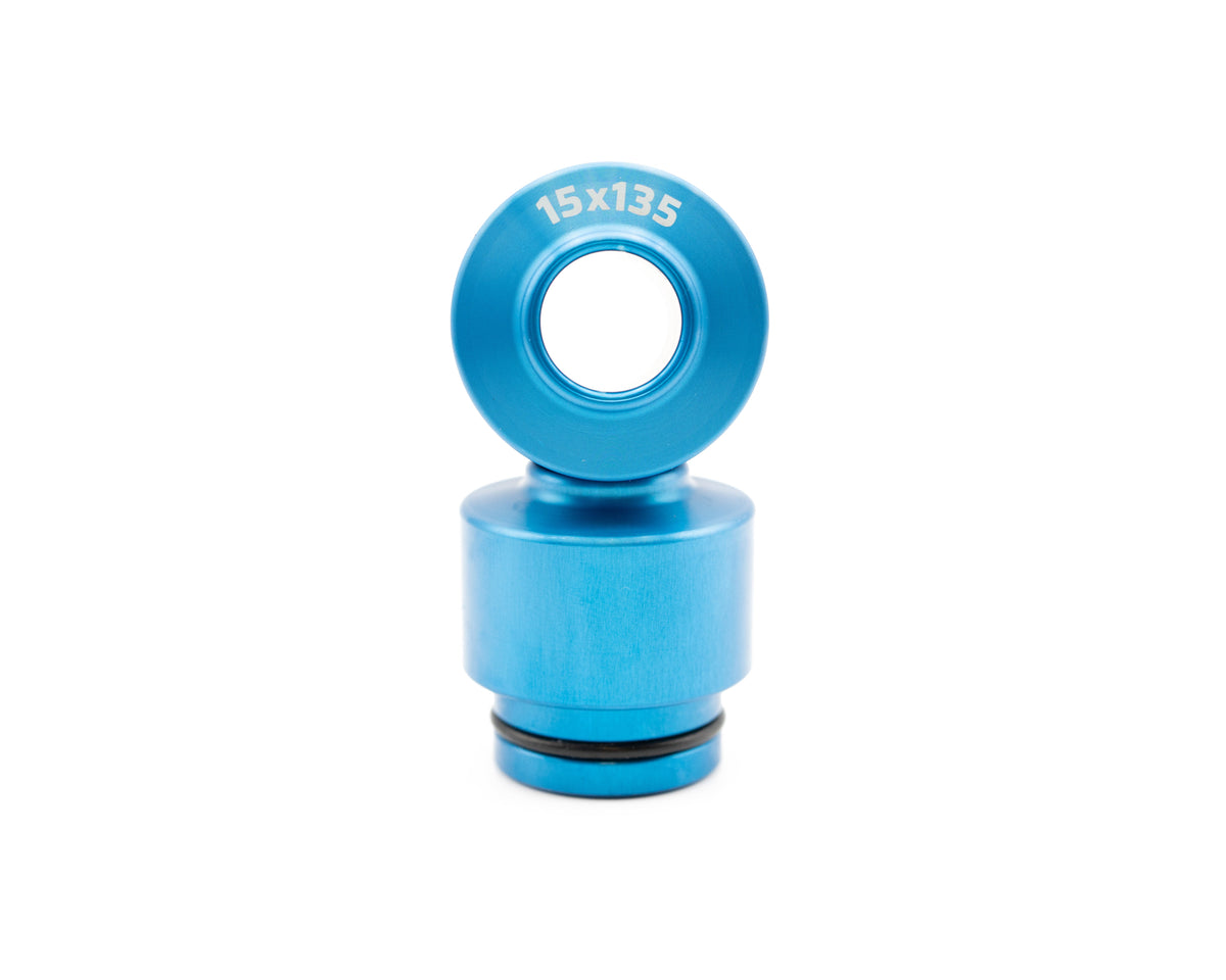 Blue 15x135 fork mount adapter