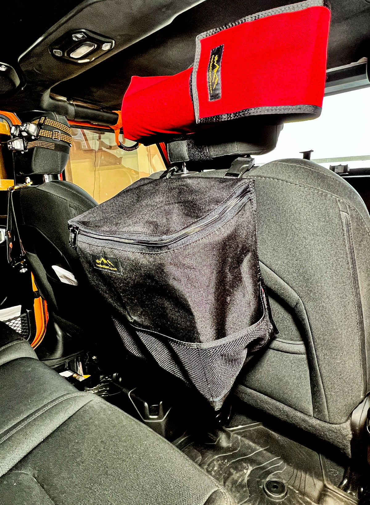 Medium Headrest Trash Bag - Fits 3 Gal Bin