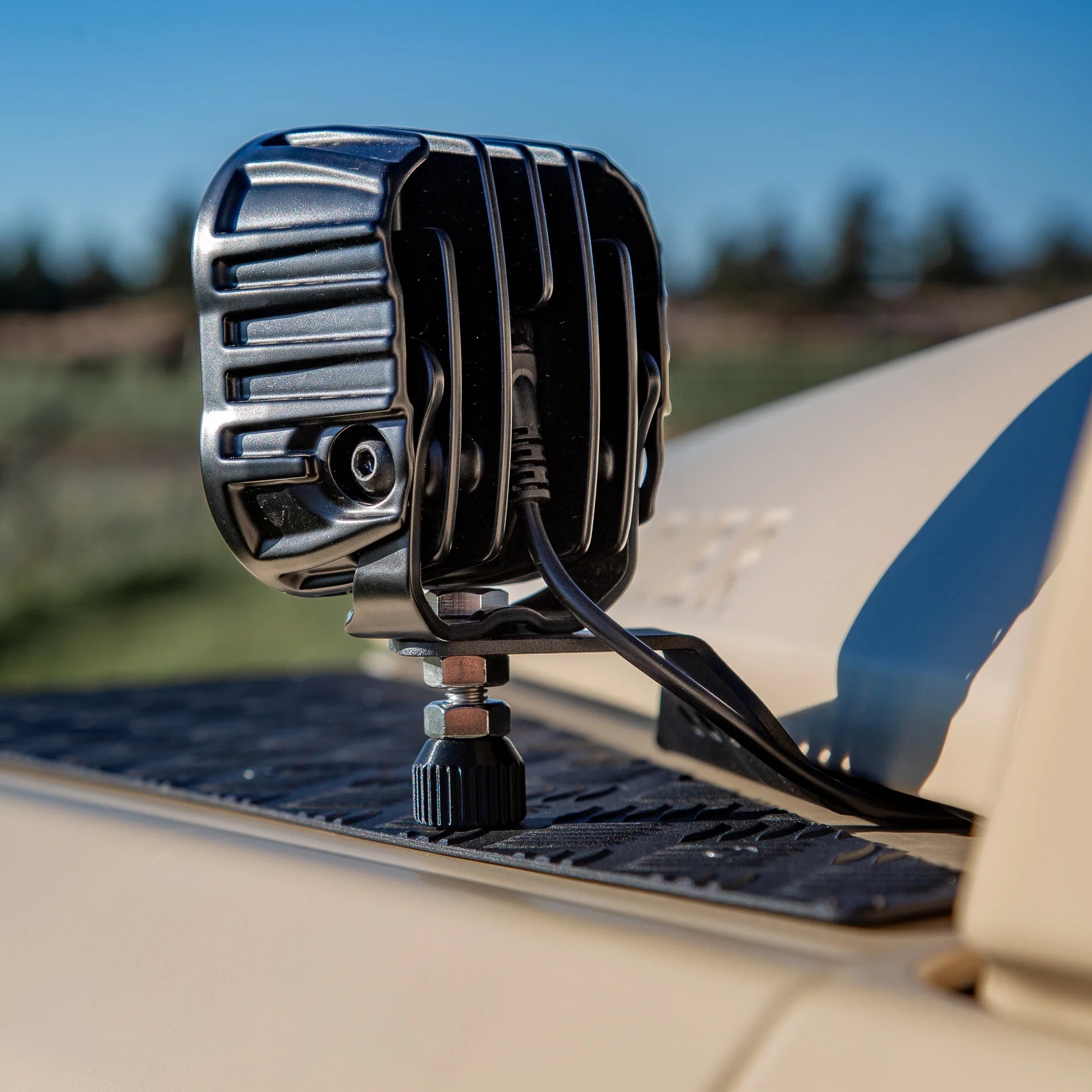 RRE Ditch Light Brackets For Ineos Grenadier & Quartermaster