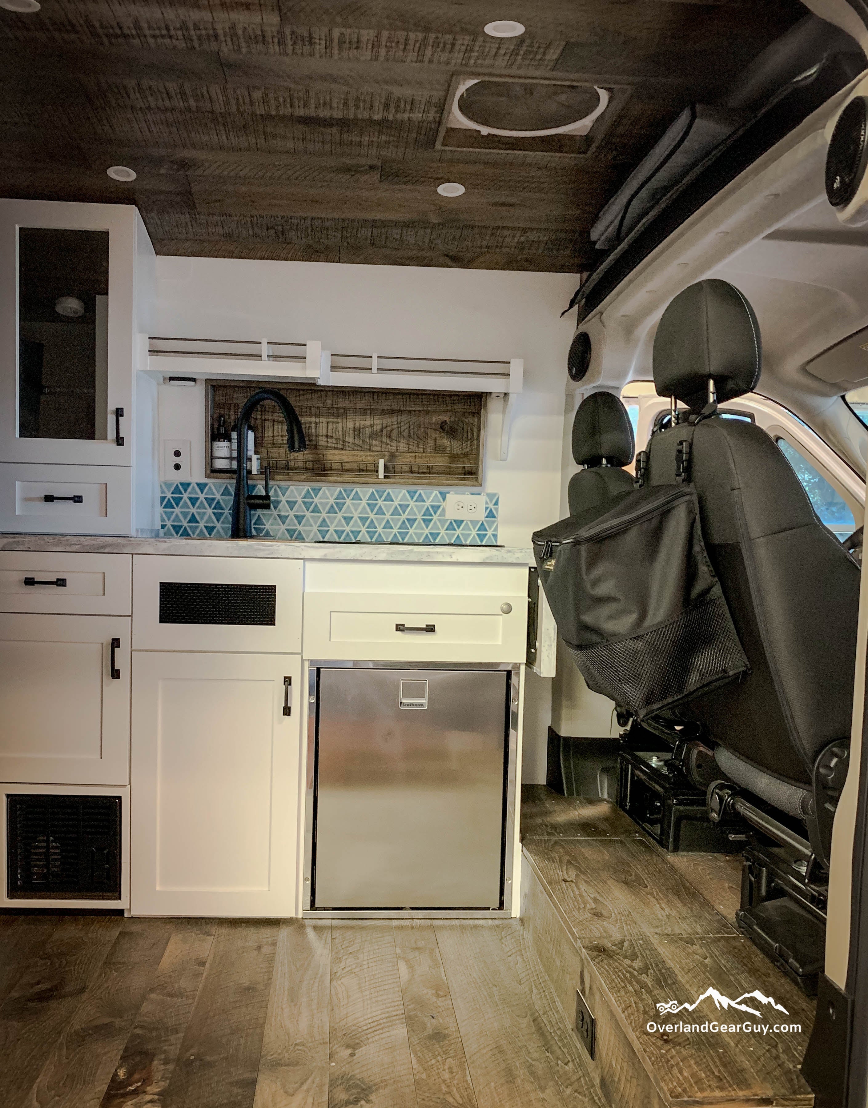 Medium Headrest Trash Bag