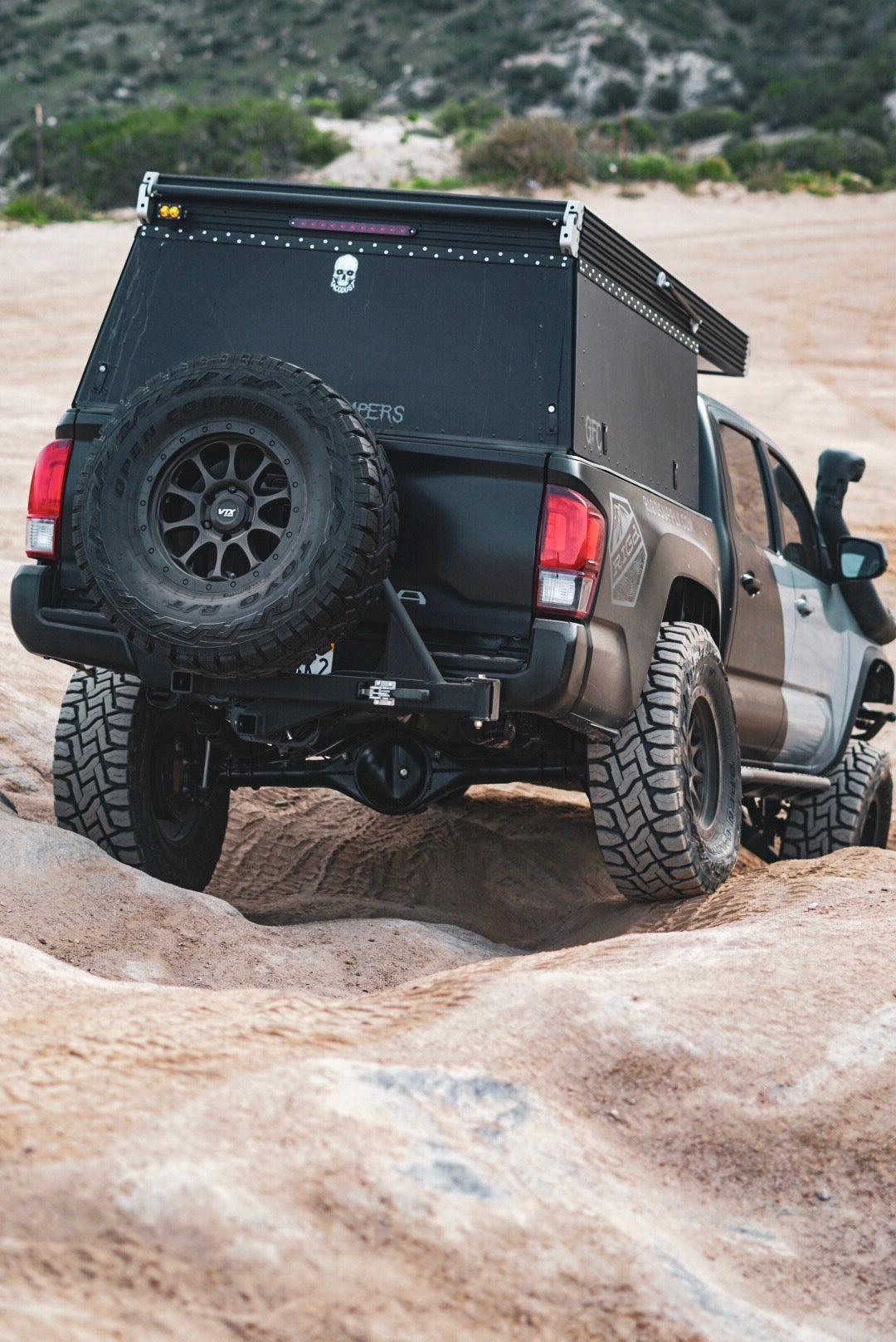 UltraSwing™ Multi-Fit Spare Tire Hitch Mount | RiGd Supply Vehicle RIGd Supply- Overland Kitted