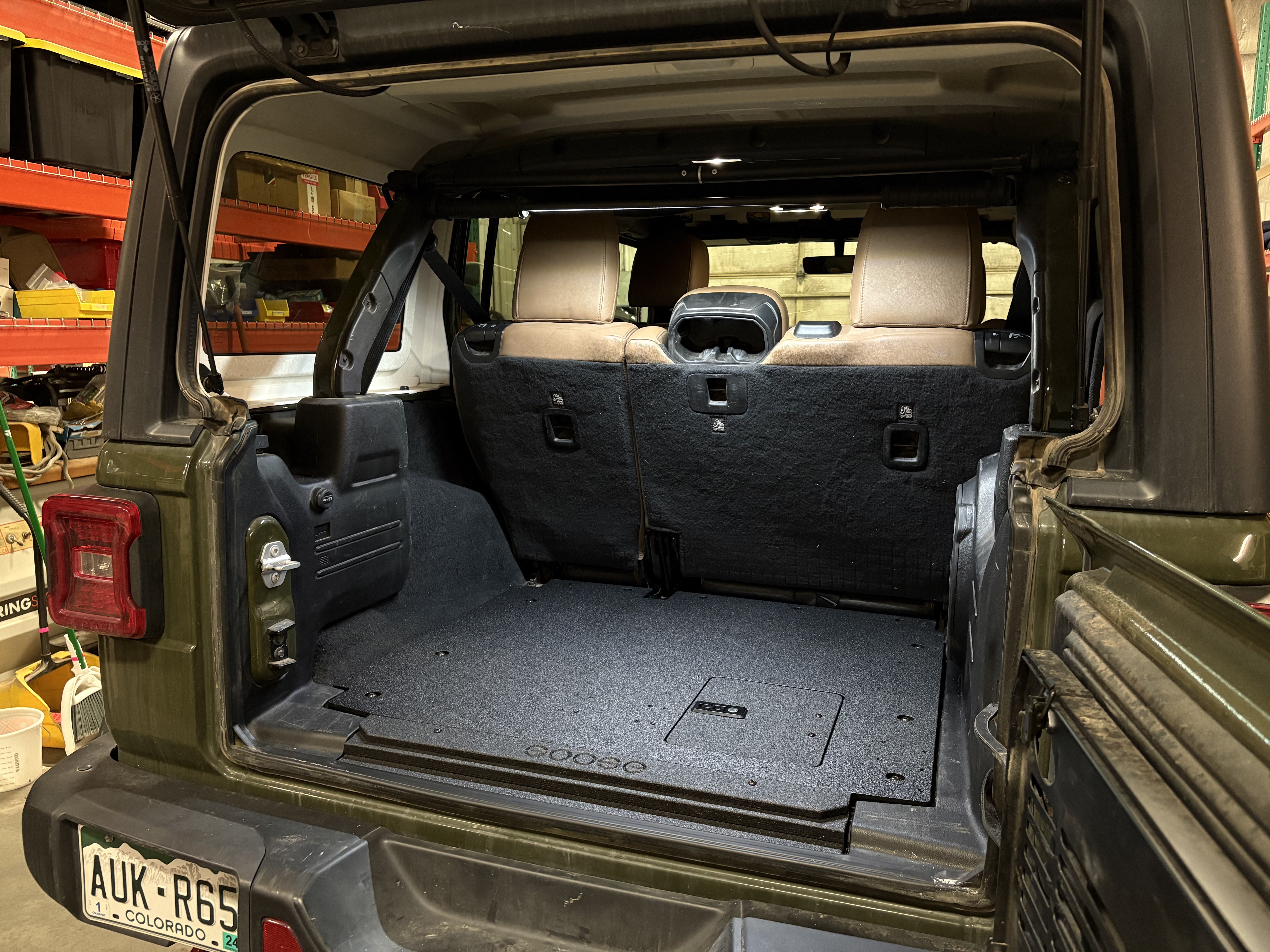 Jeep Wrangler 2018-Present JLU 4 Door - Rear Plate System Plate Systems Goose Gear- Overland Kitted