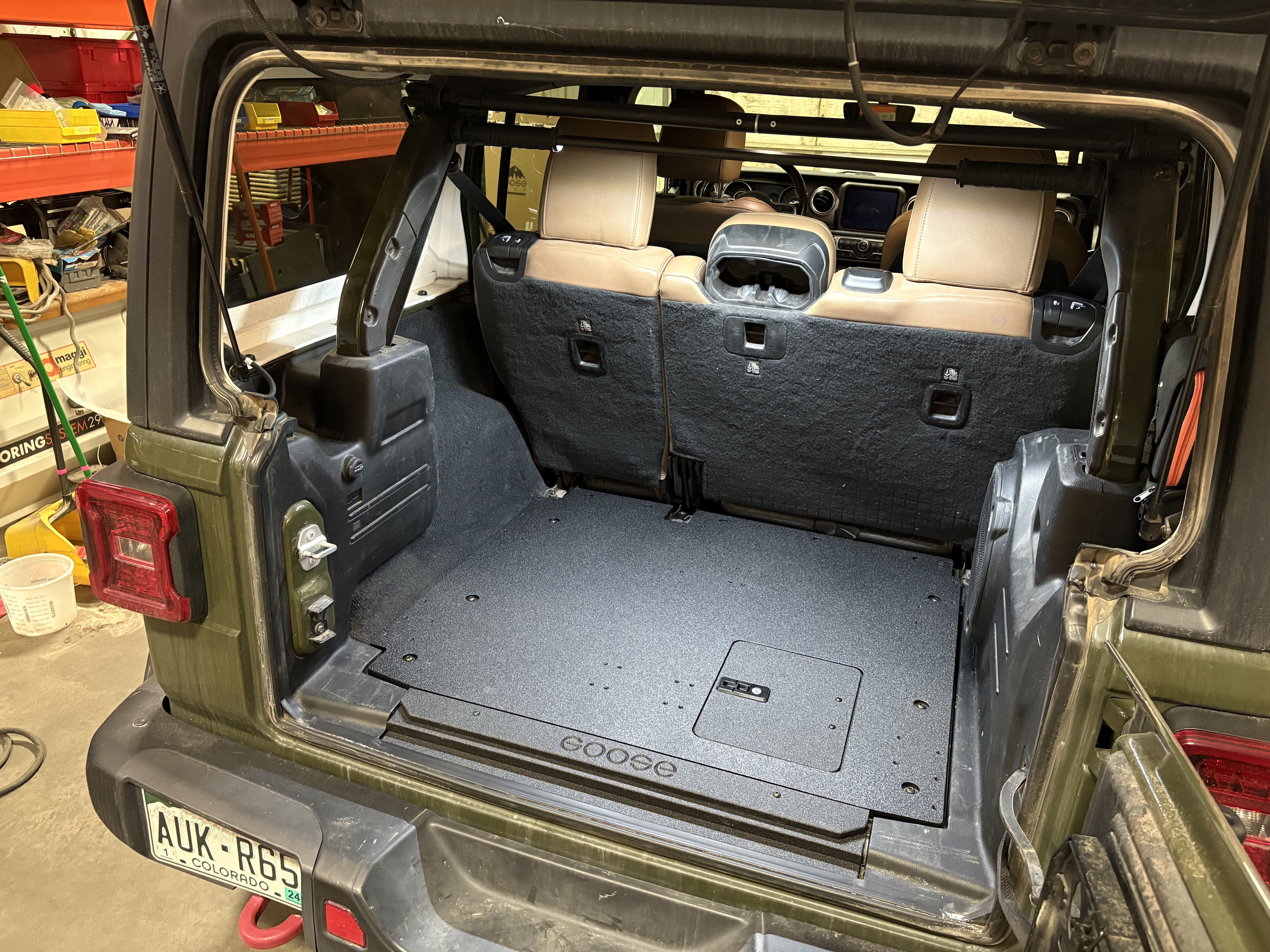 Jeep Wrangler 2018-Present JLU 4 Door - Rear Plate System Plate Systems Goose Gear- Overland Kitted