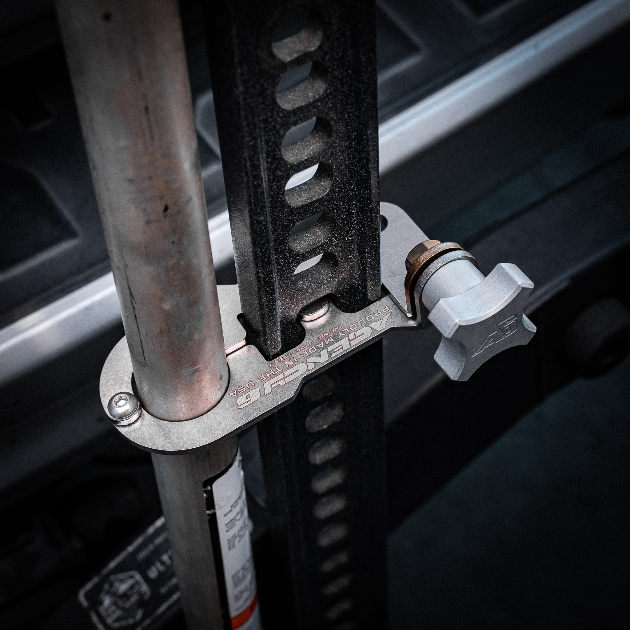 Jack Handle Keeper for Hi-Lift Jacks - (Red)