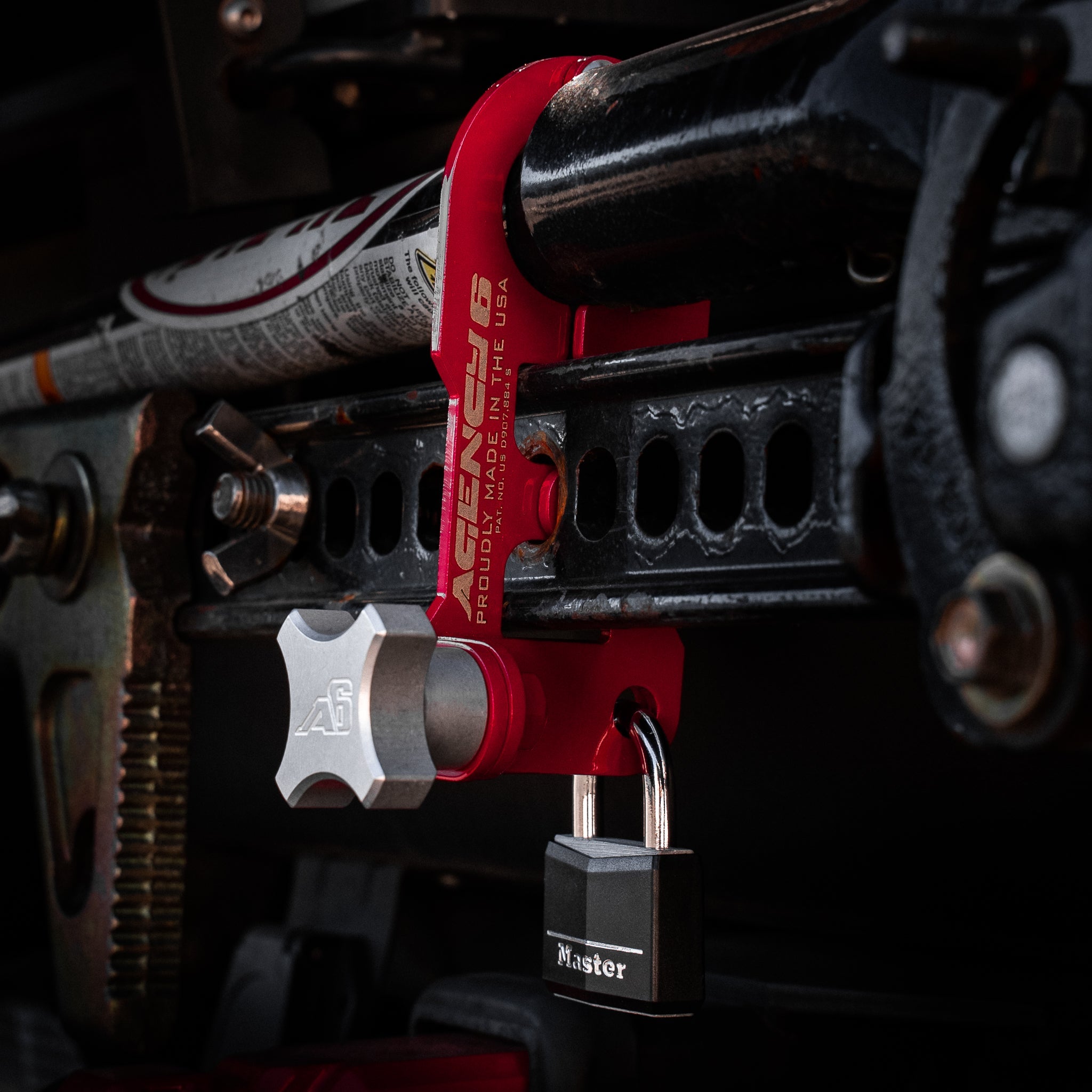 Jack Handle Keeper for Hi-Lift Jacks - (Red)