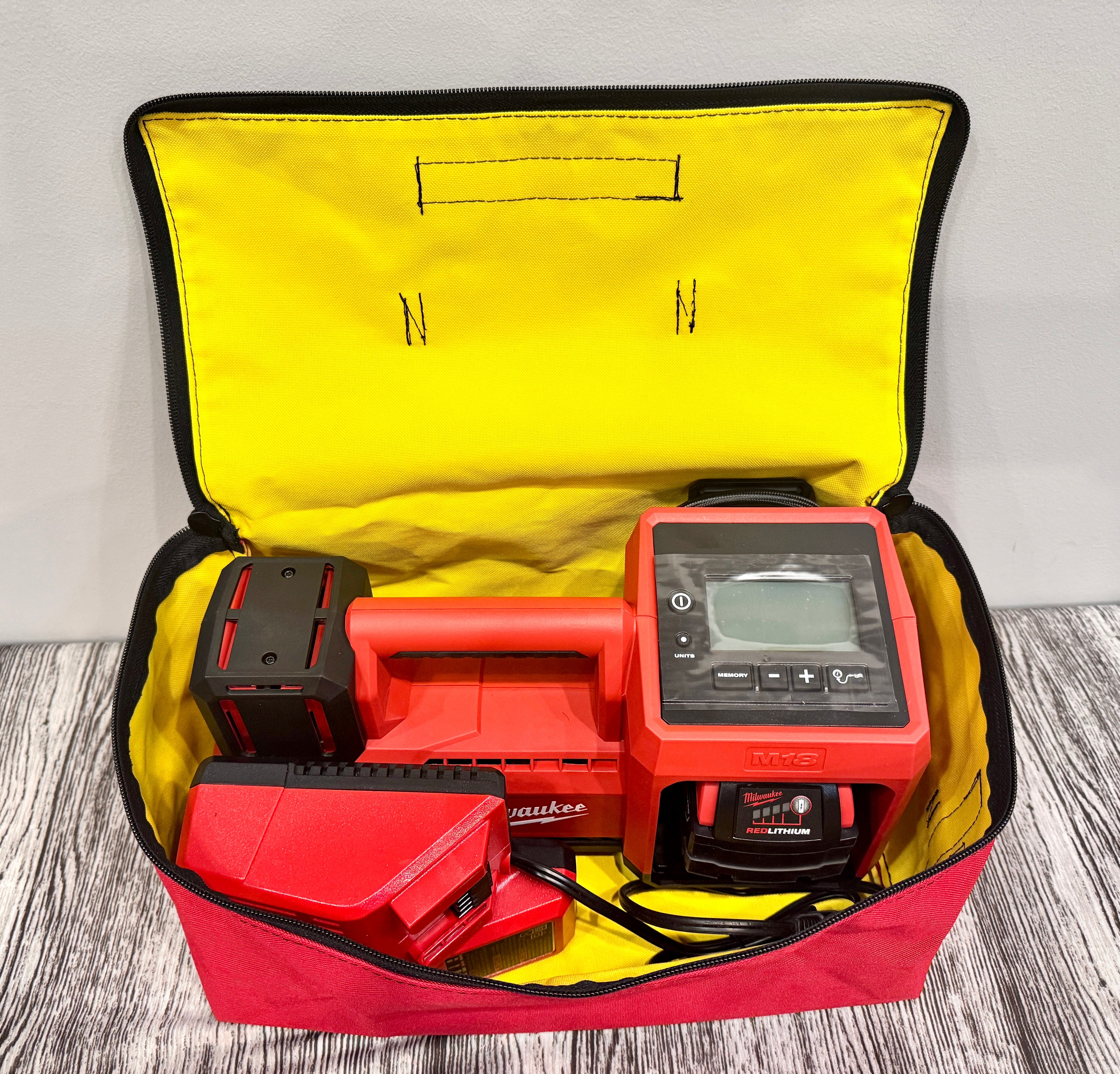 Milwaukee M18 Inflator Carry Bag