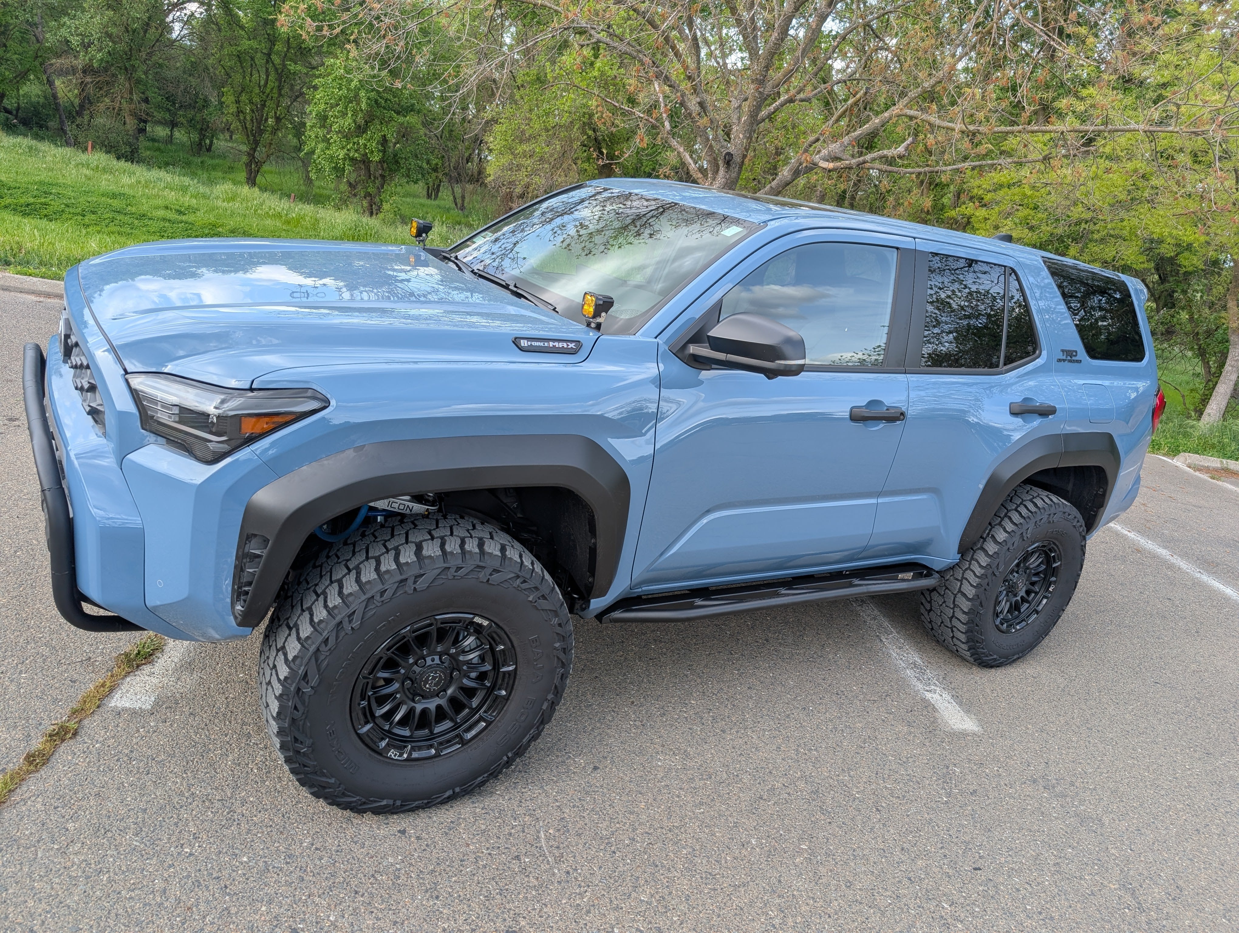 CAtuned Toyota 4Runner Rock Sliders