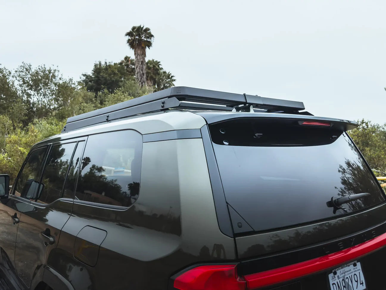 2024+ LEXUS GX550 ACS Over Cab Platform Rack - 3/4 Rack | Leitner Designs