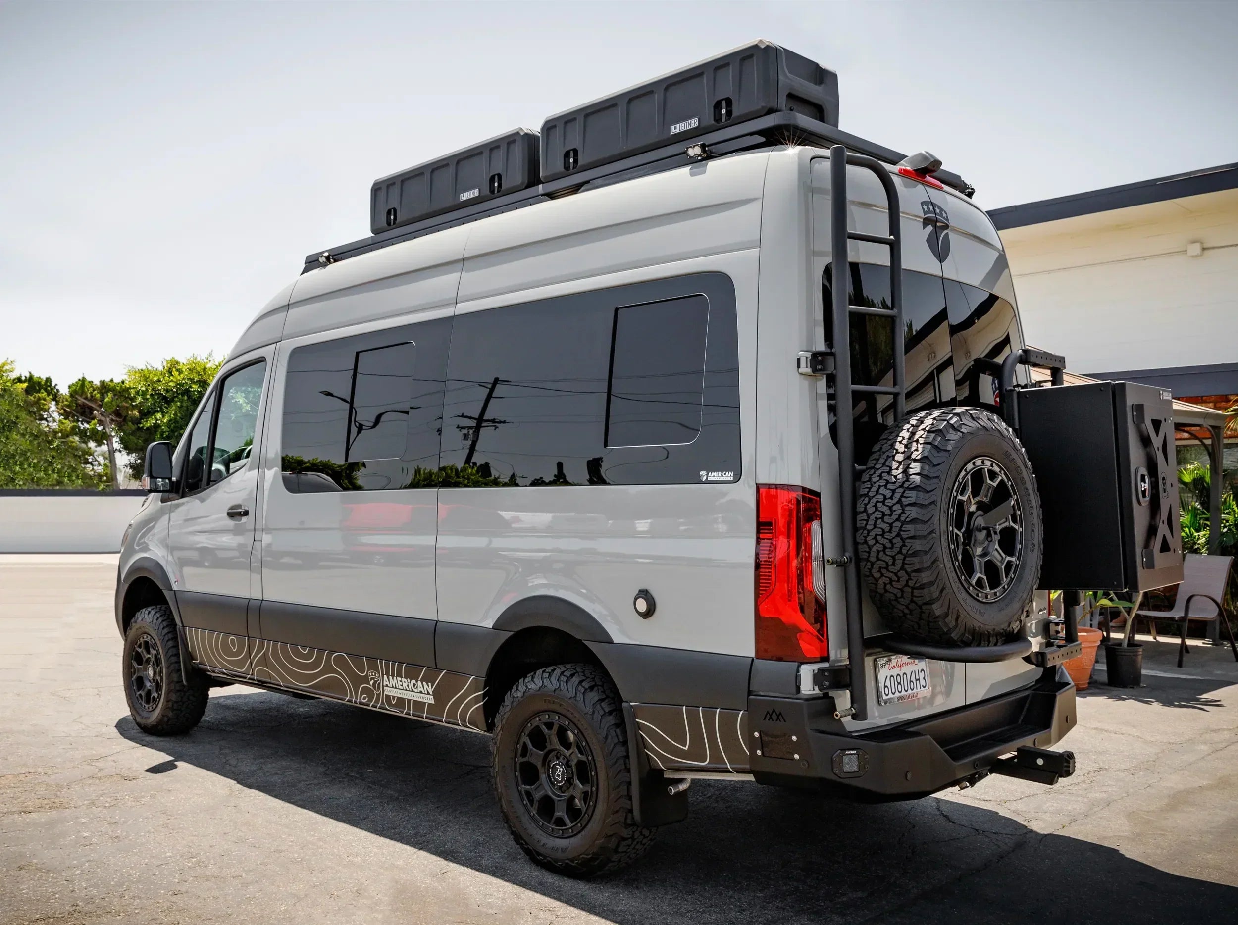 Leitner ACS ROOF Sprinter rack side view
