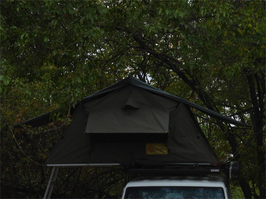 Series 3 Roof Top Tent  Roof Top Tent Eezi-Awn- Overland Kitted