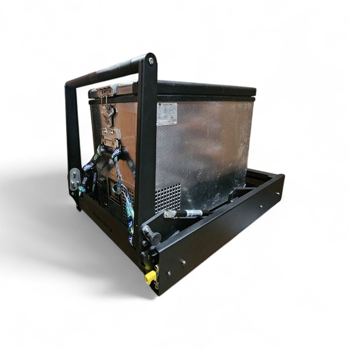 Corner view of the TemboTusk DropDown Slide with a fridge mounted