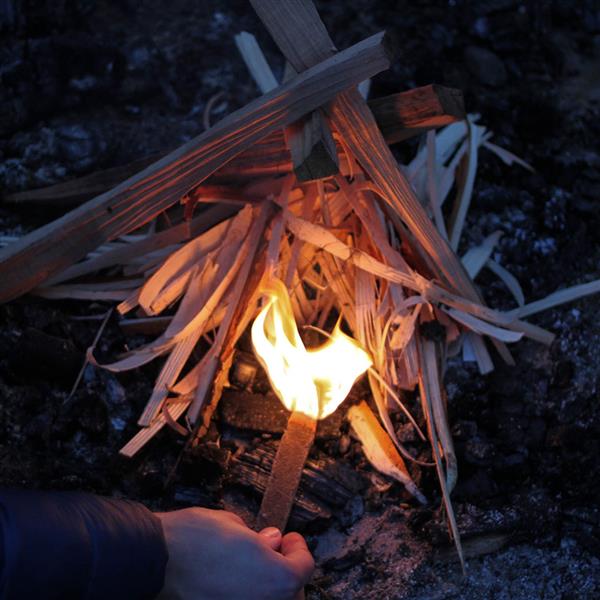 STORMPROOF BEHEMOTH STRIKEABLE FIRE STARTER