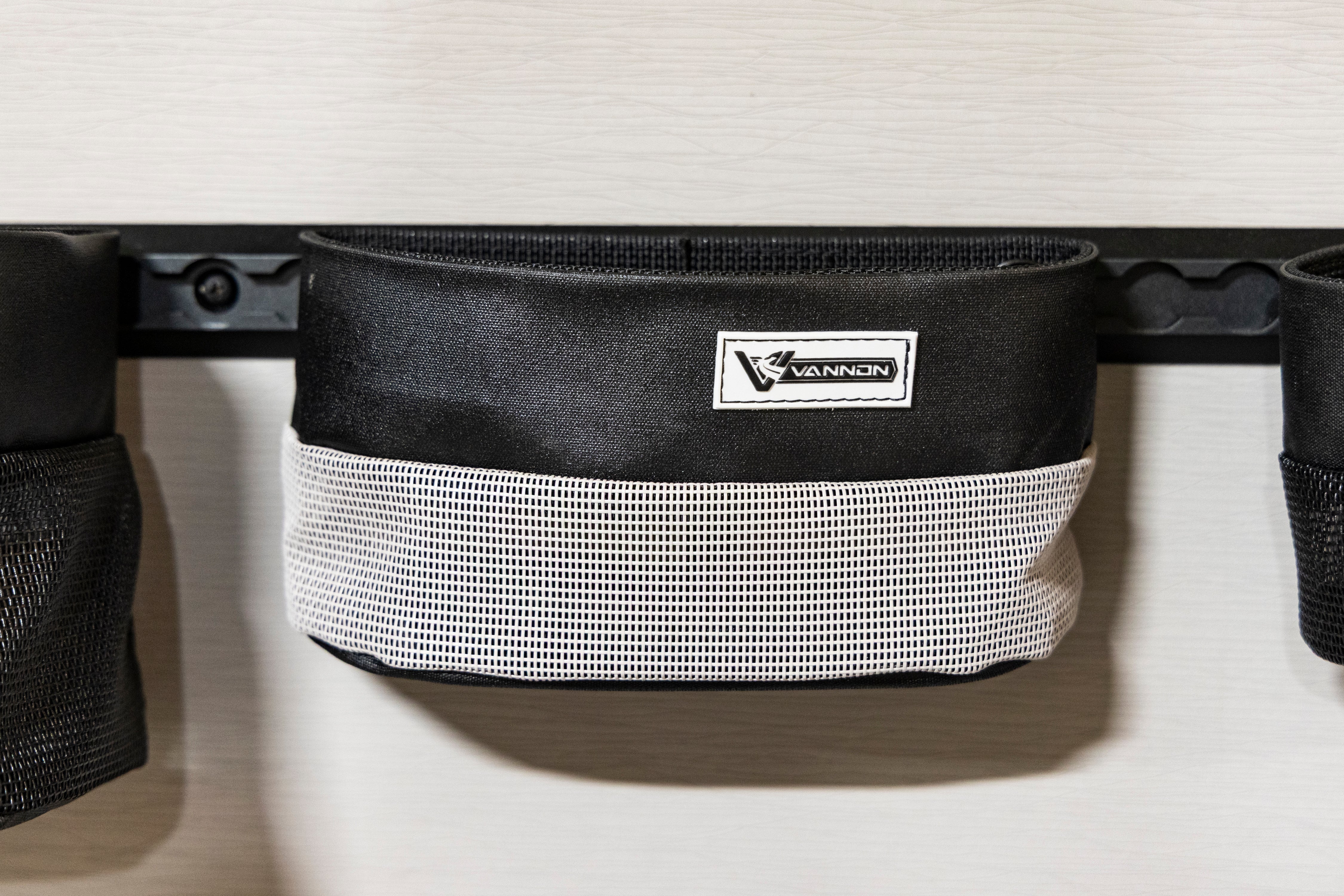 VANNON Utility Baskets & Bottle Holders