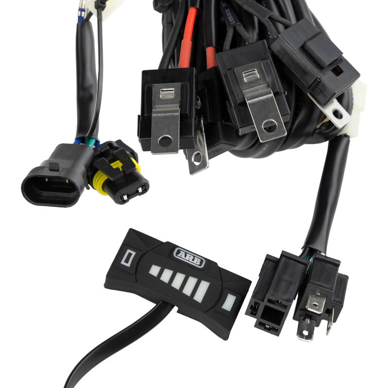 ARB SOLIS wiring loom relay and connectors — view 3